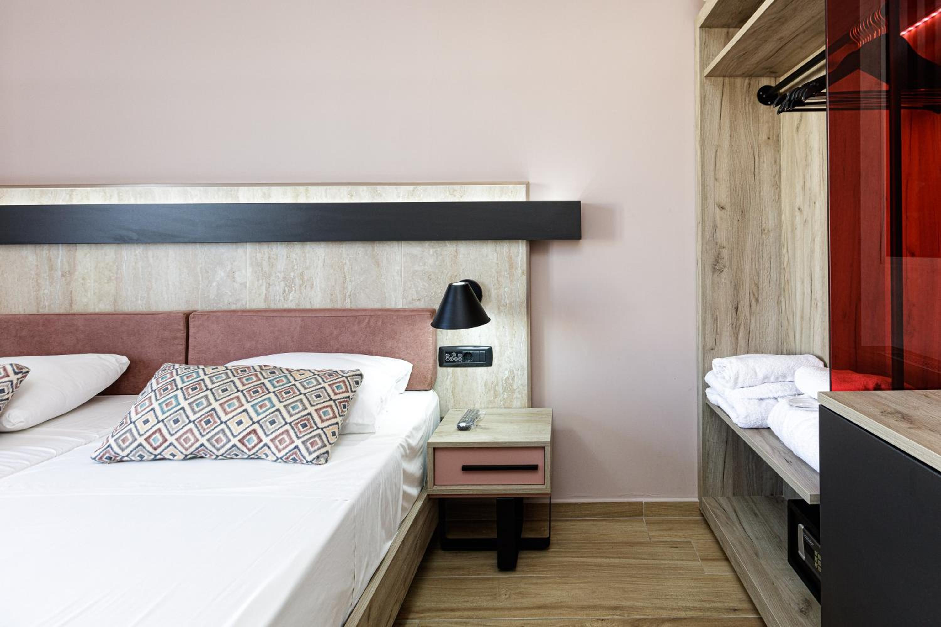 Standard Room - Photo 2