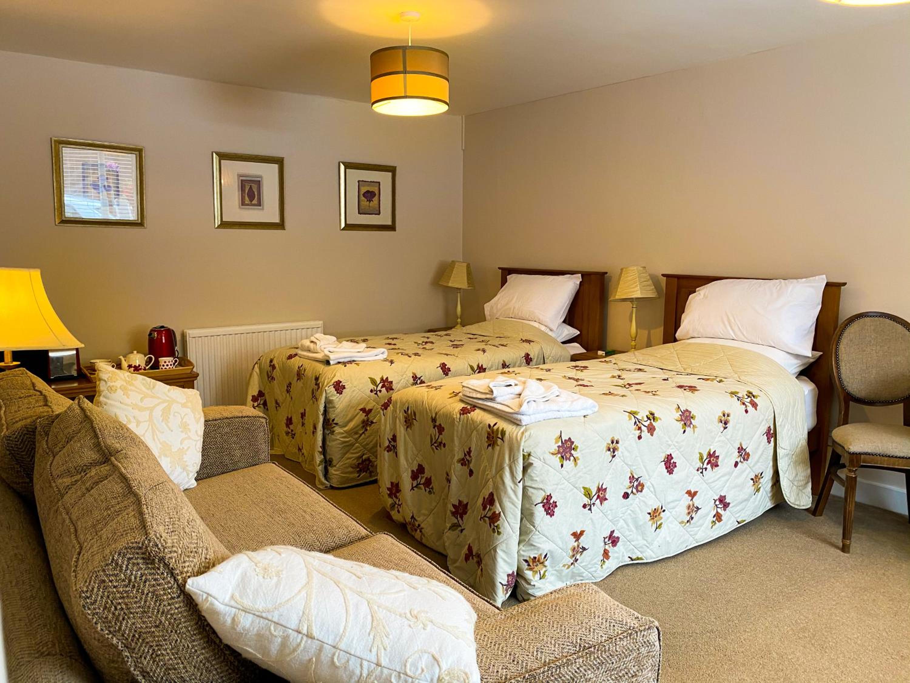 Large Twin Room