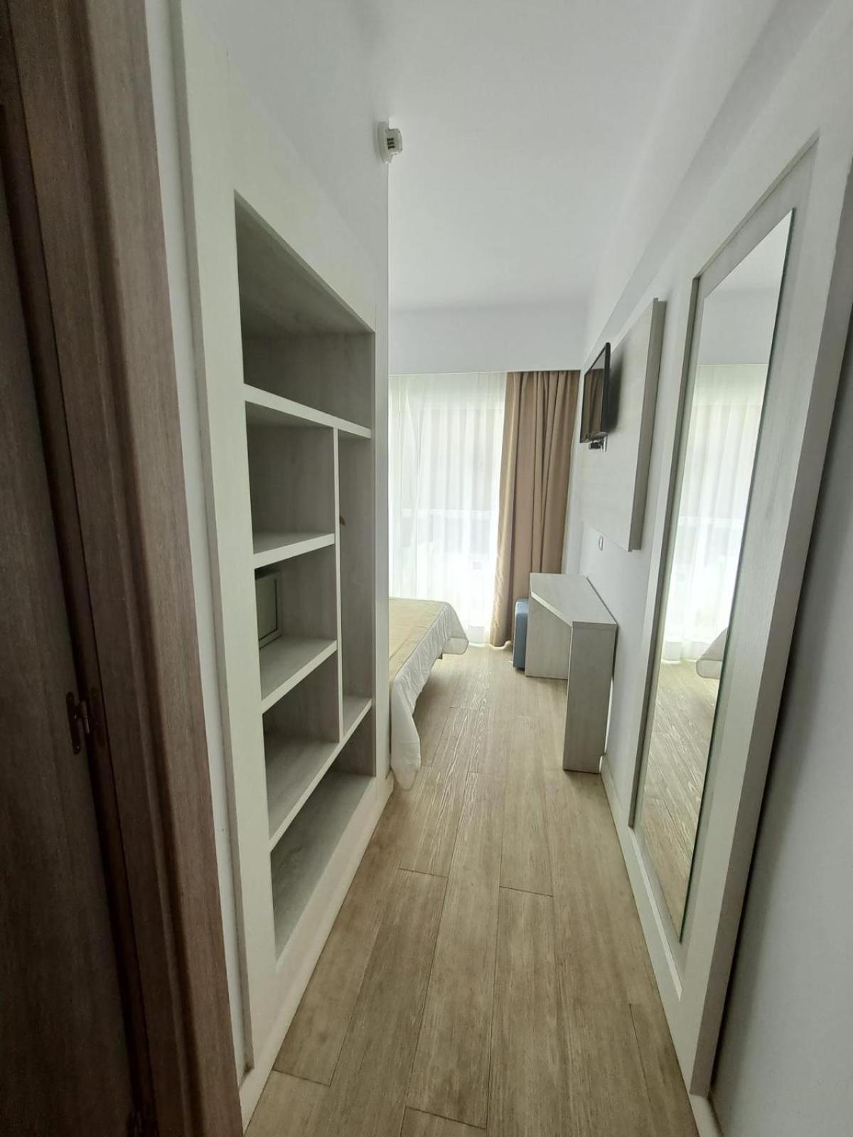 Single Room photo 3