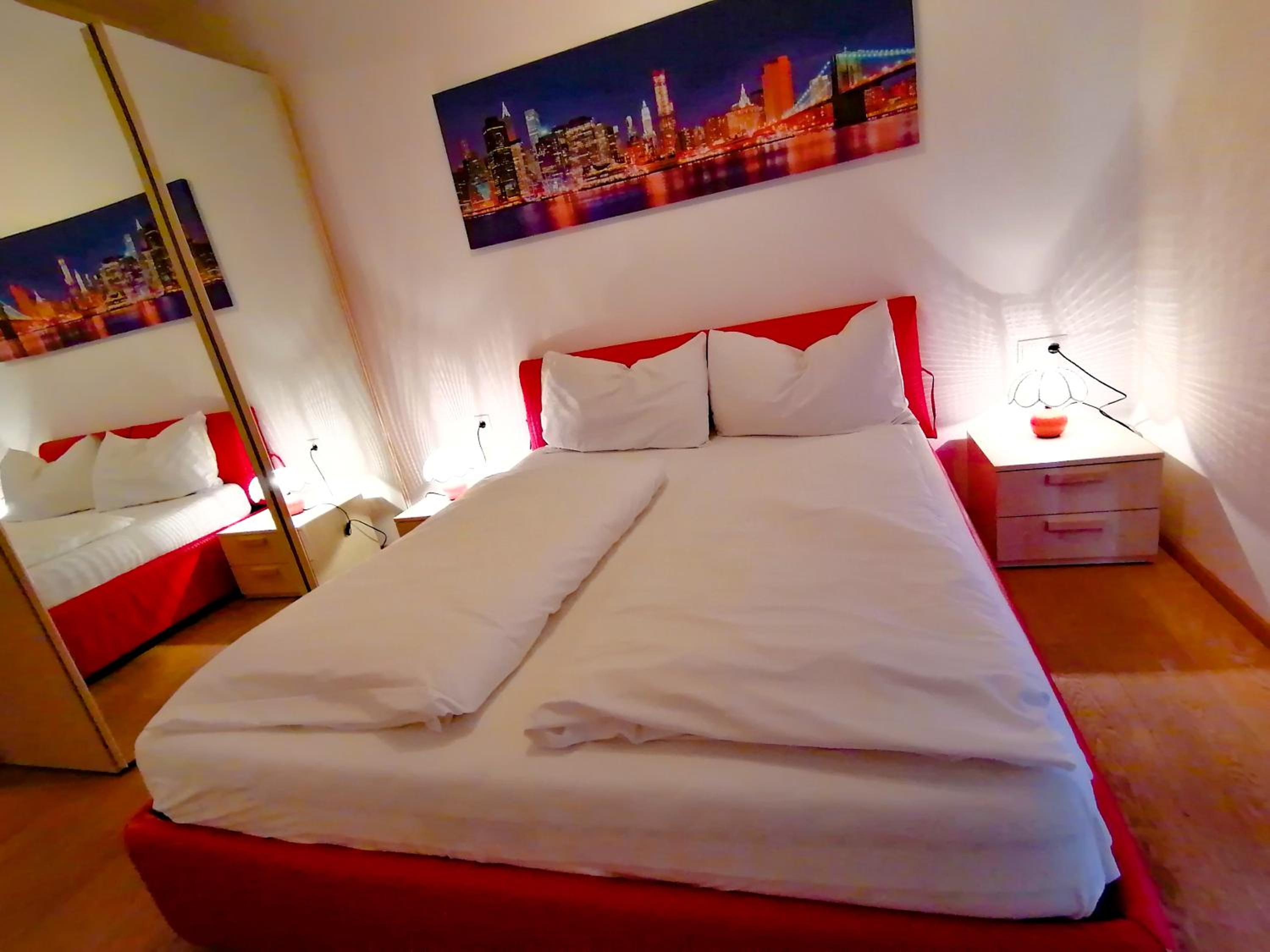 Standard Two-Bedroom Apartment with Balcony photo 3