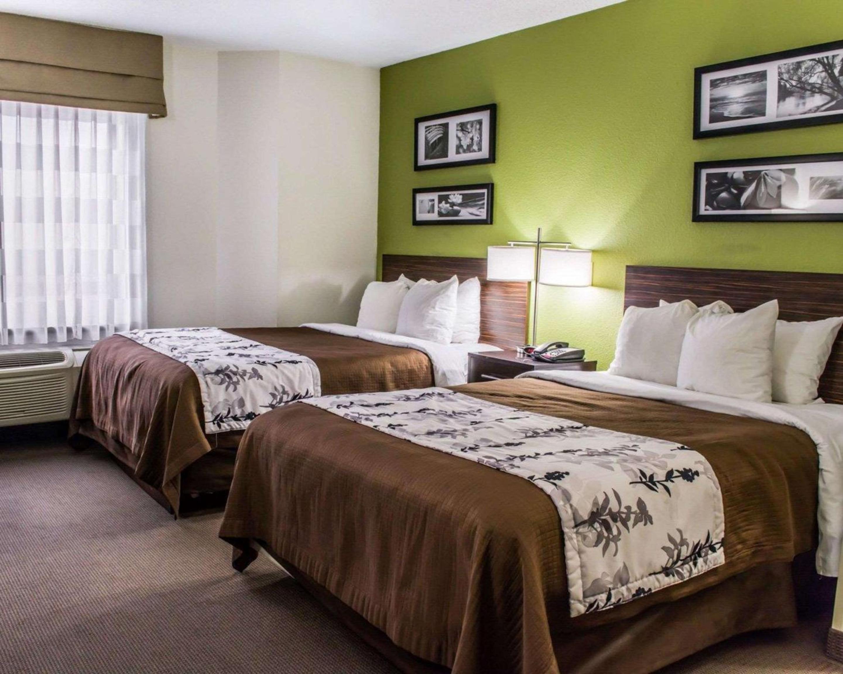 Double Room with Two Double Beds - Non-Smoking - Photo 5