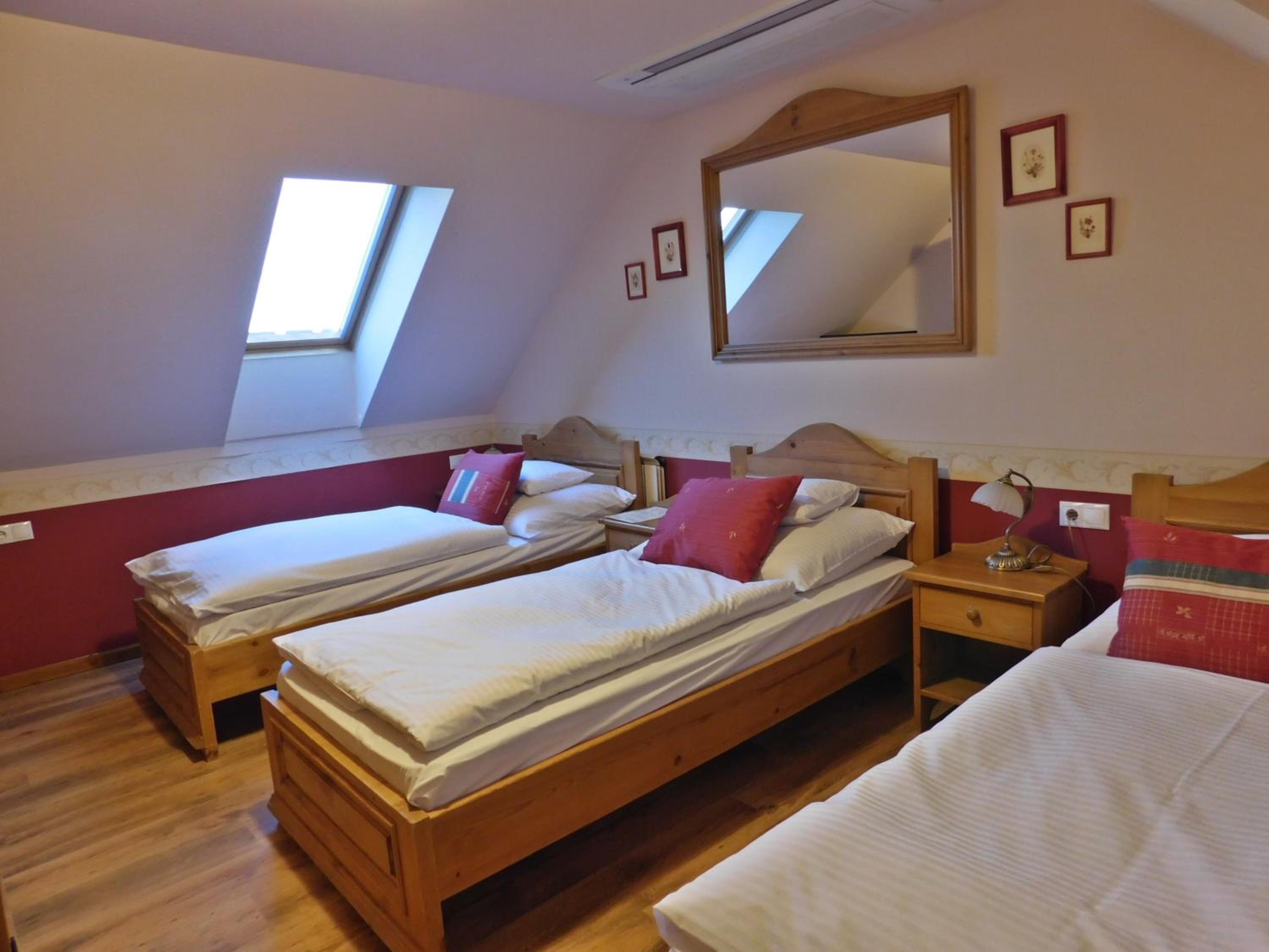 Triple Room photo 2
