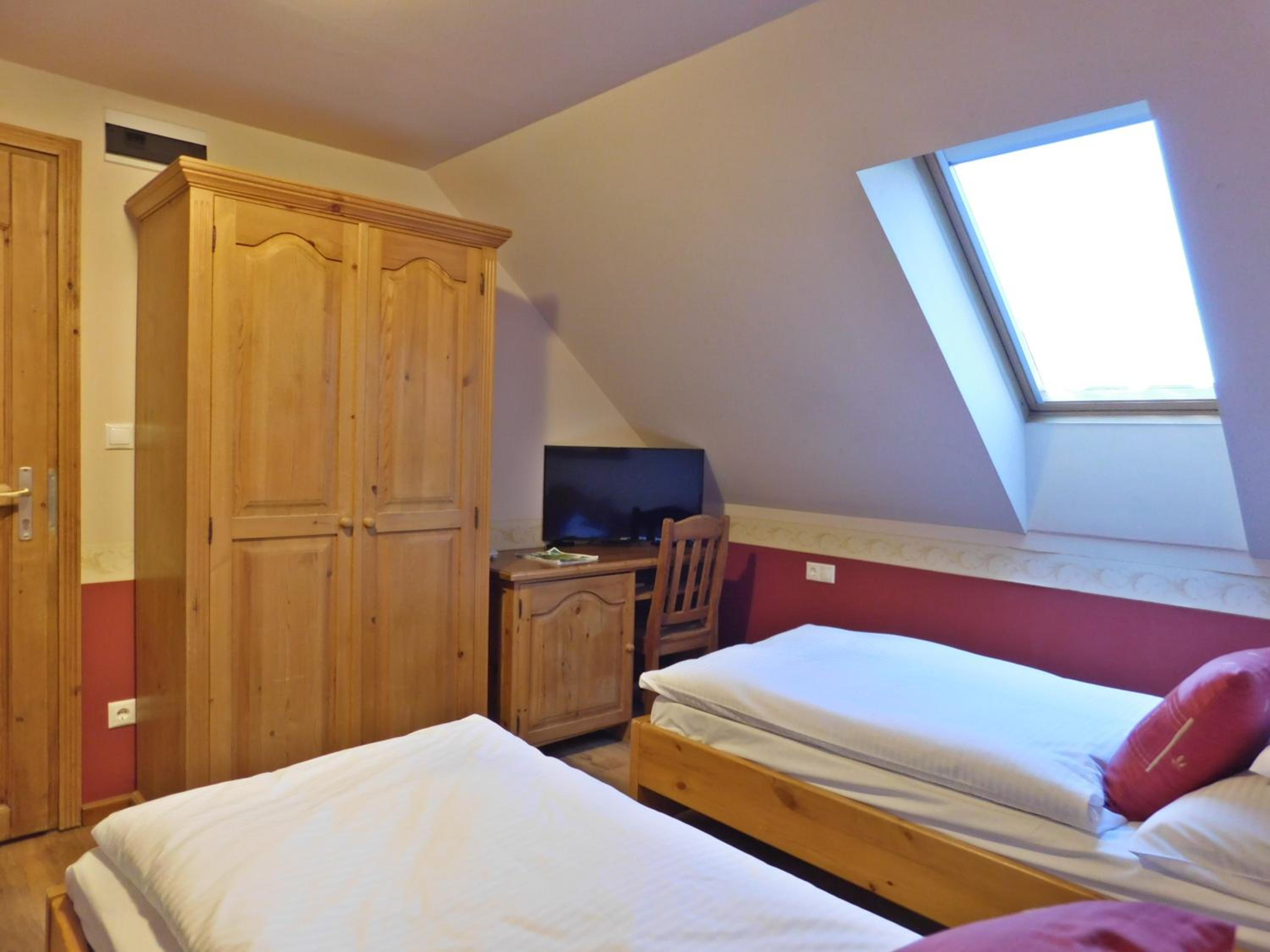 Triple Room photo 3