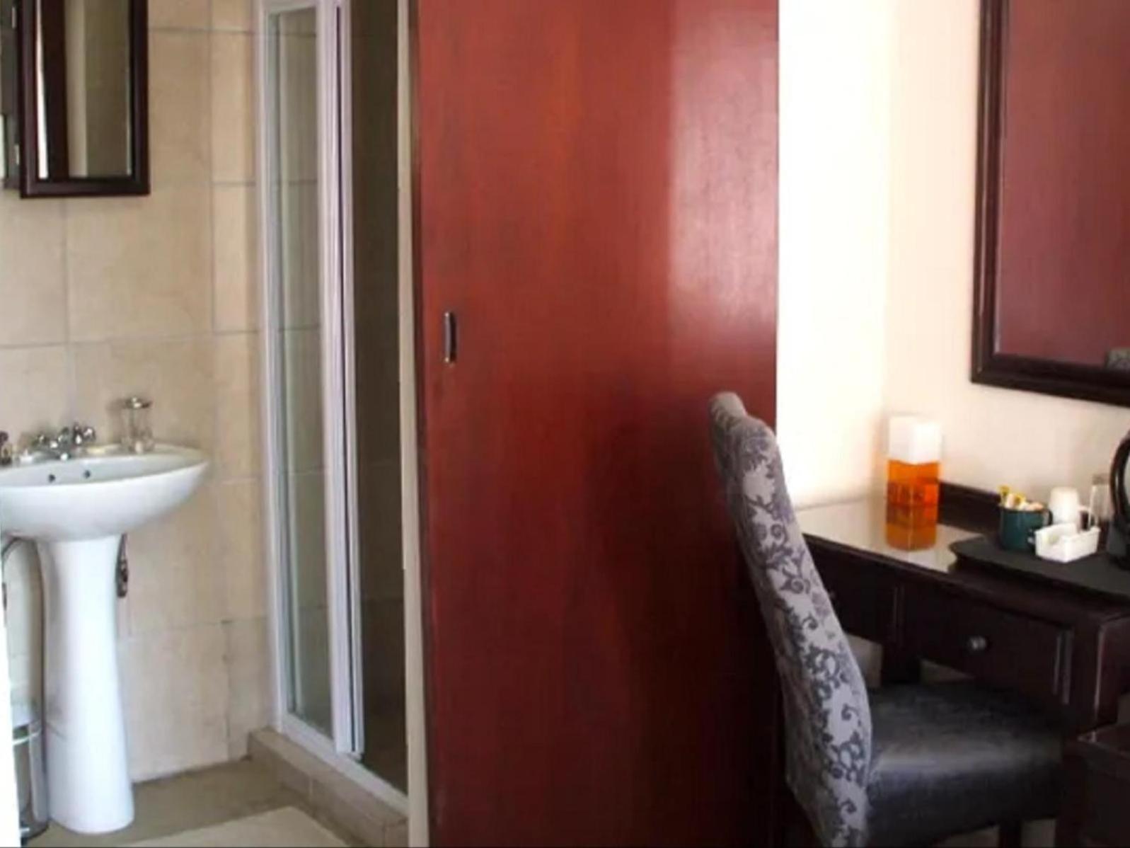 Luxury Twin Room - Photo 2