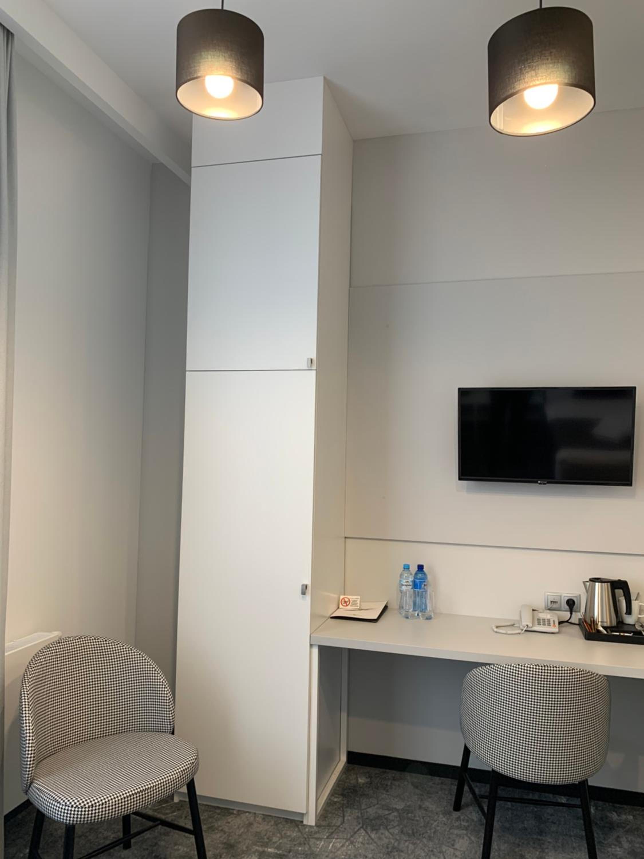 Deluxe Double or Twin Room - Photo 3