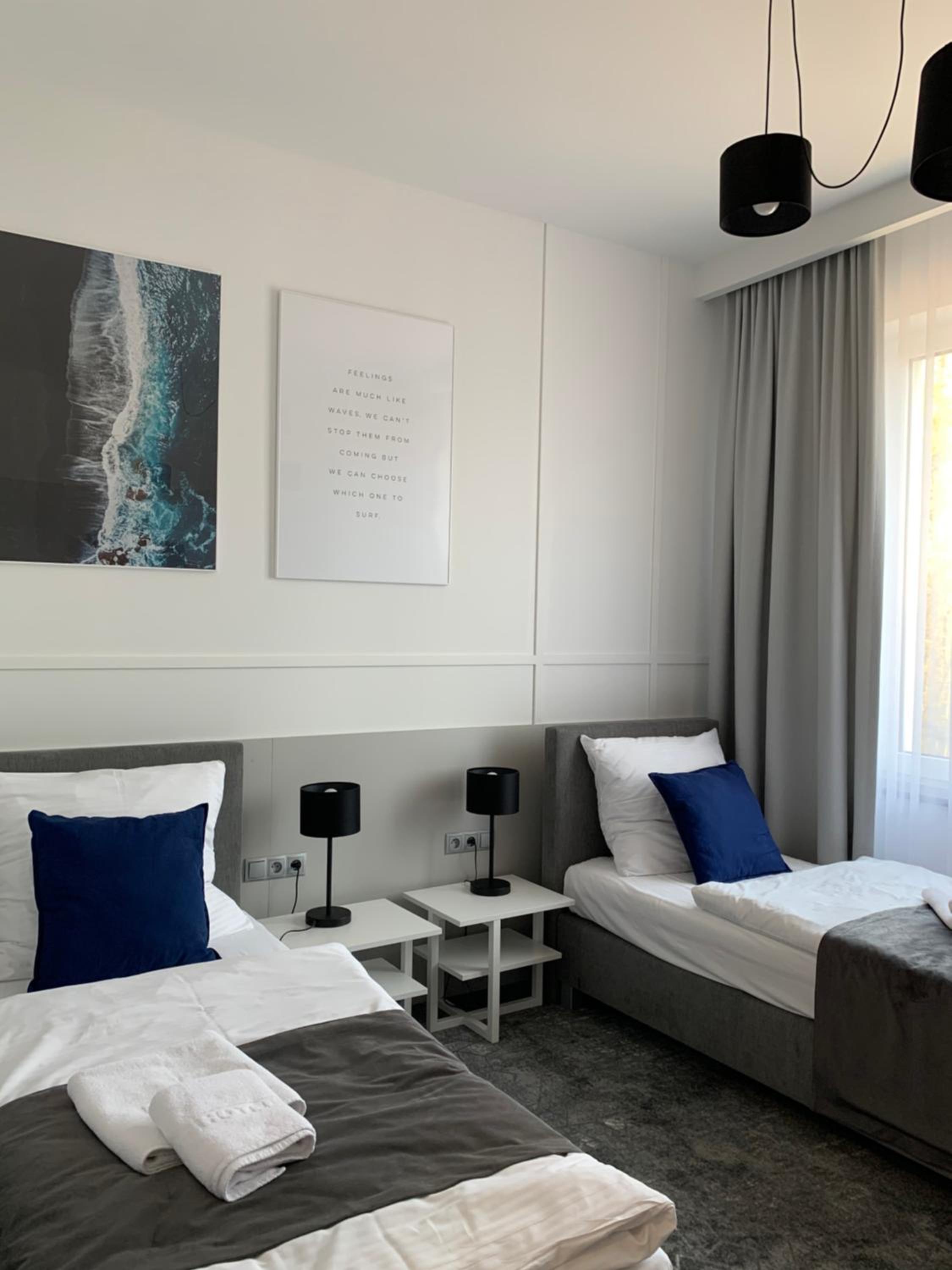 Double Room - Disability Access - Photo 8