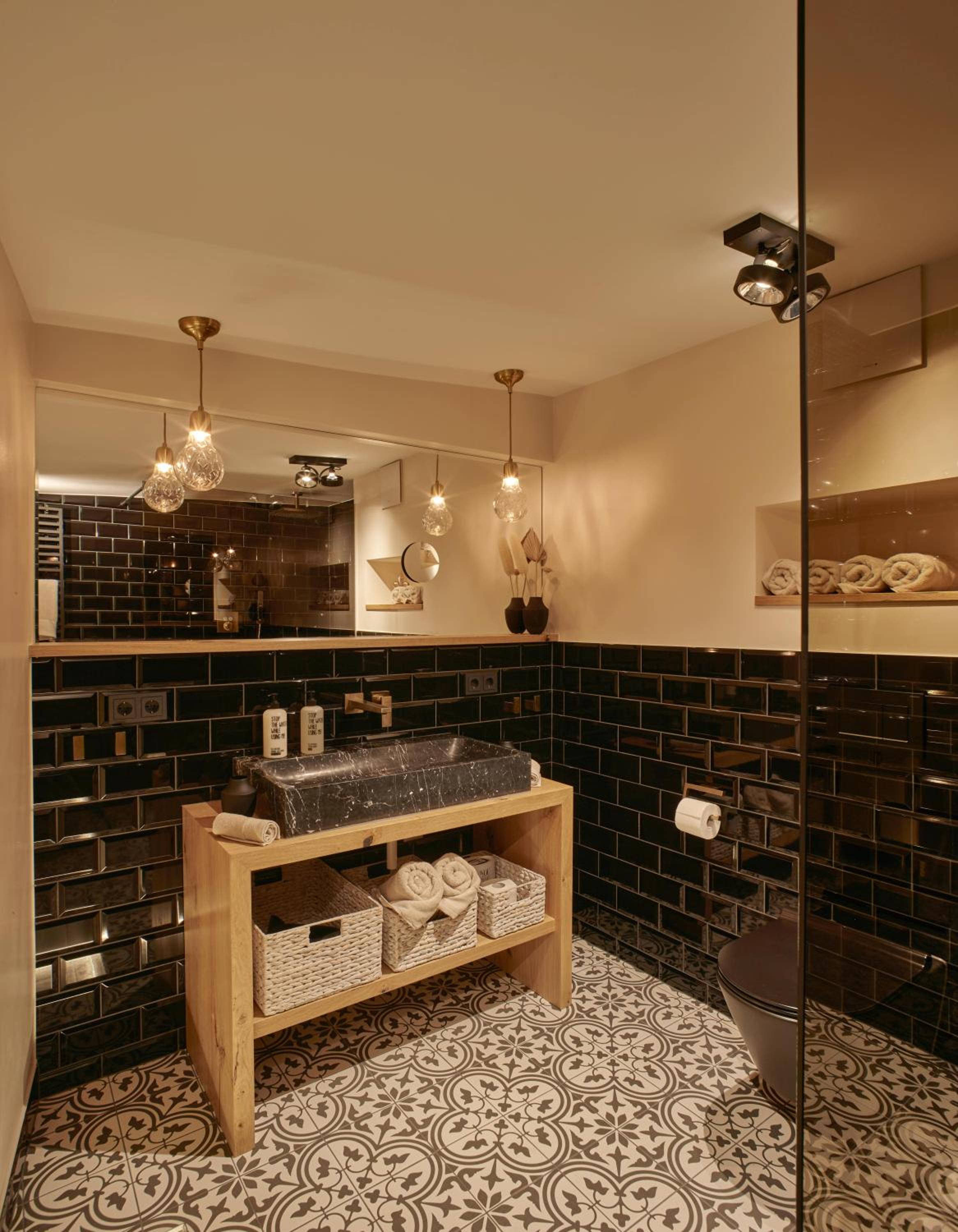 Deluxe Apartment with 2 bedrooms + optional extra Bedroom - Photo 14