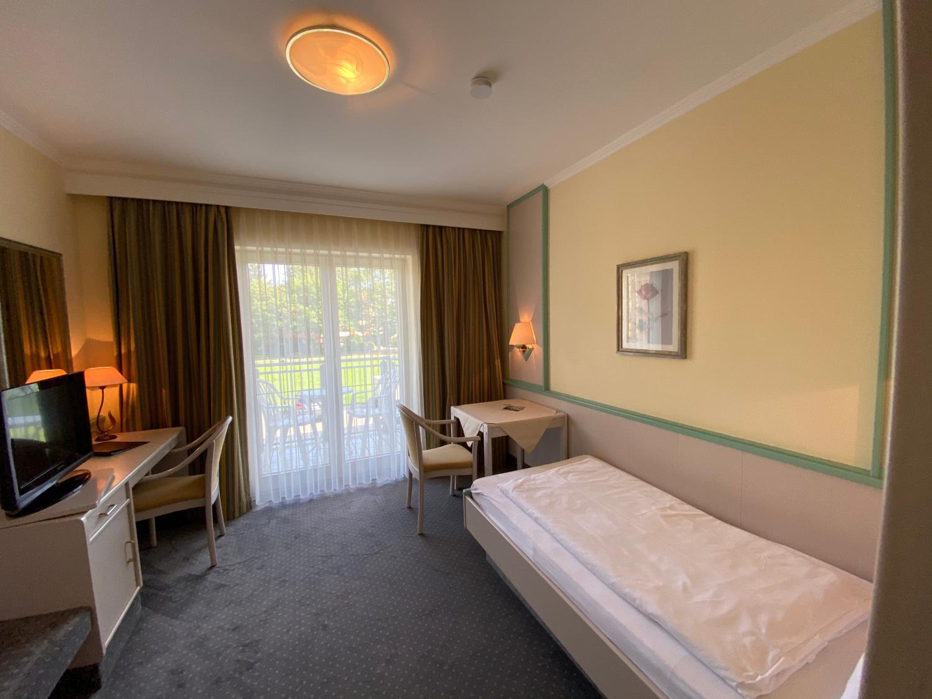 Single Room photo 1