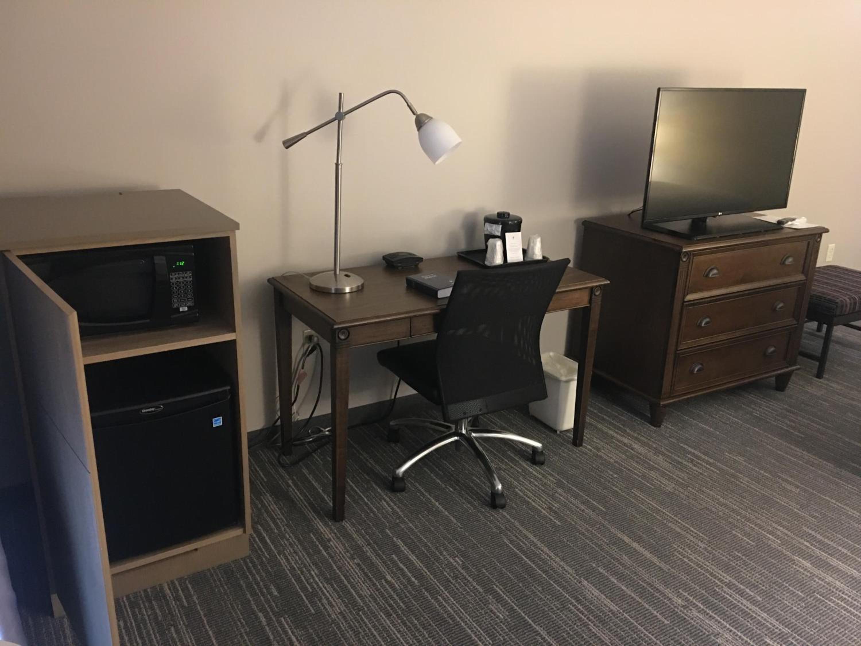 King Room - Disability Access - Photo 3