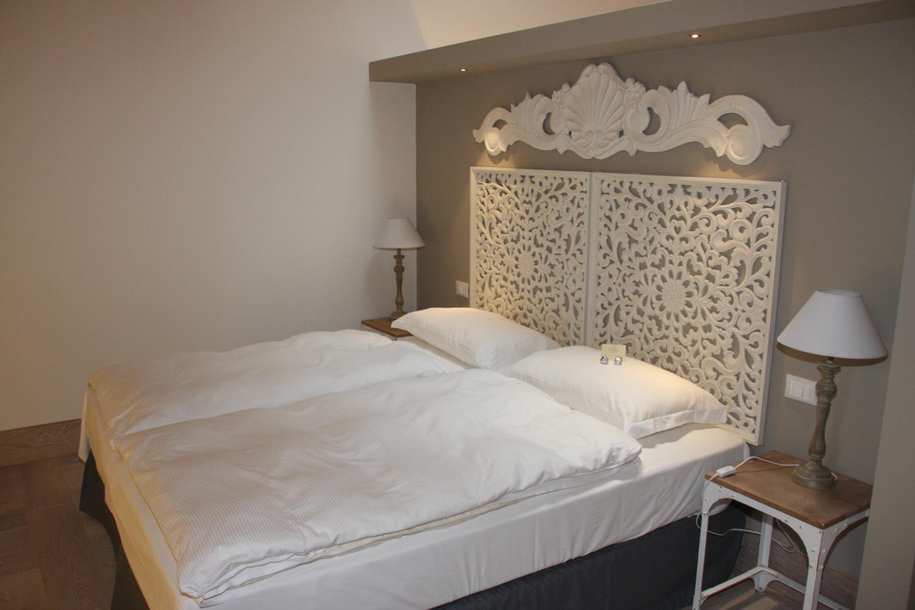 Standard Double Room photo 3