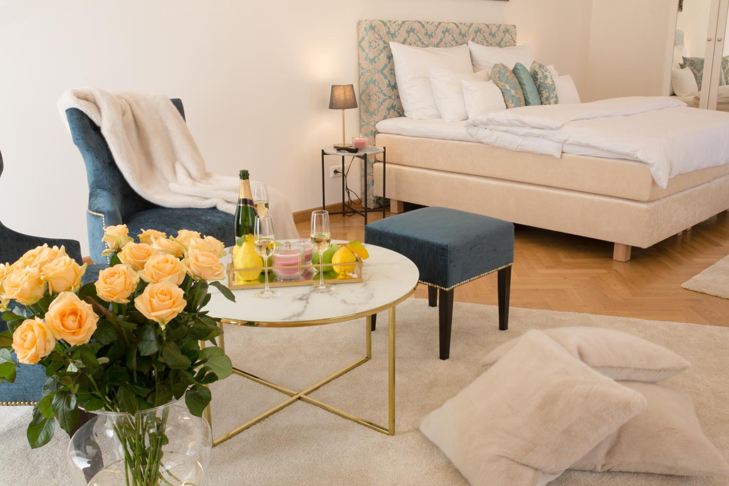 Two-Bedroom Suite - Photo 11