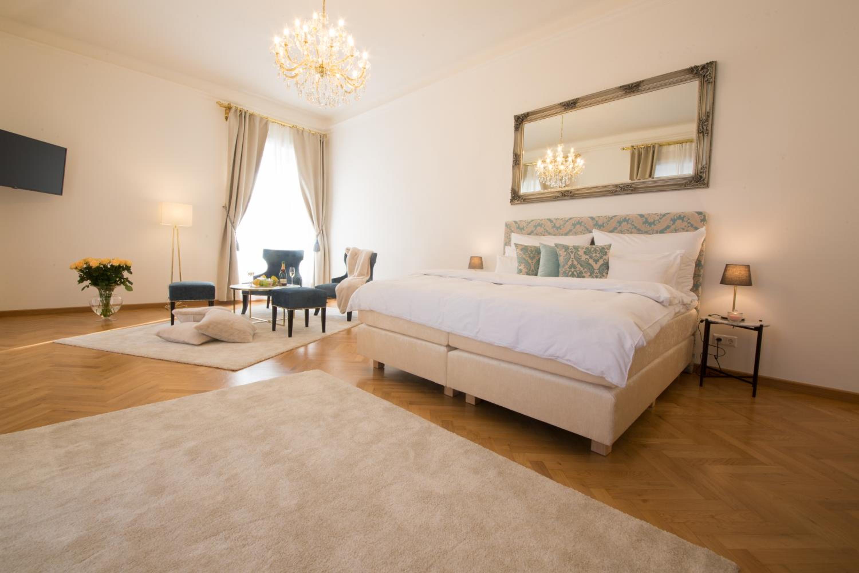 Two-Bedroom Suite - Photo 1