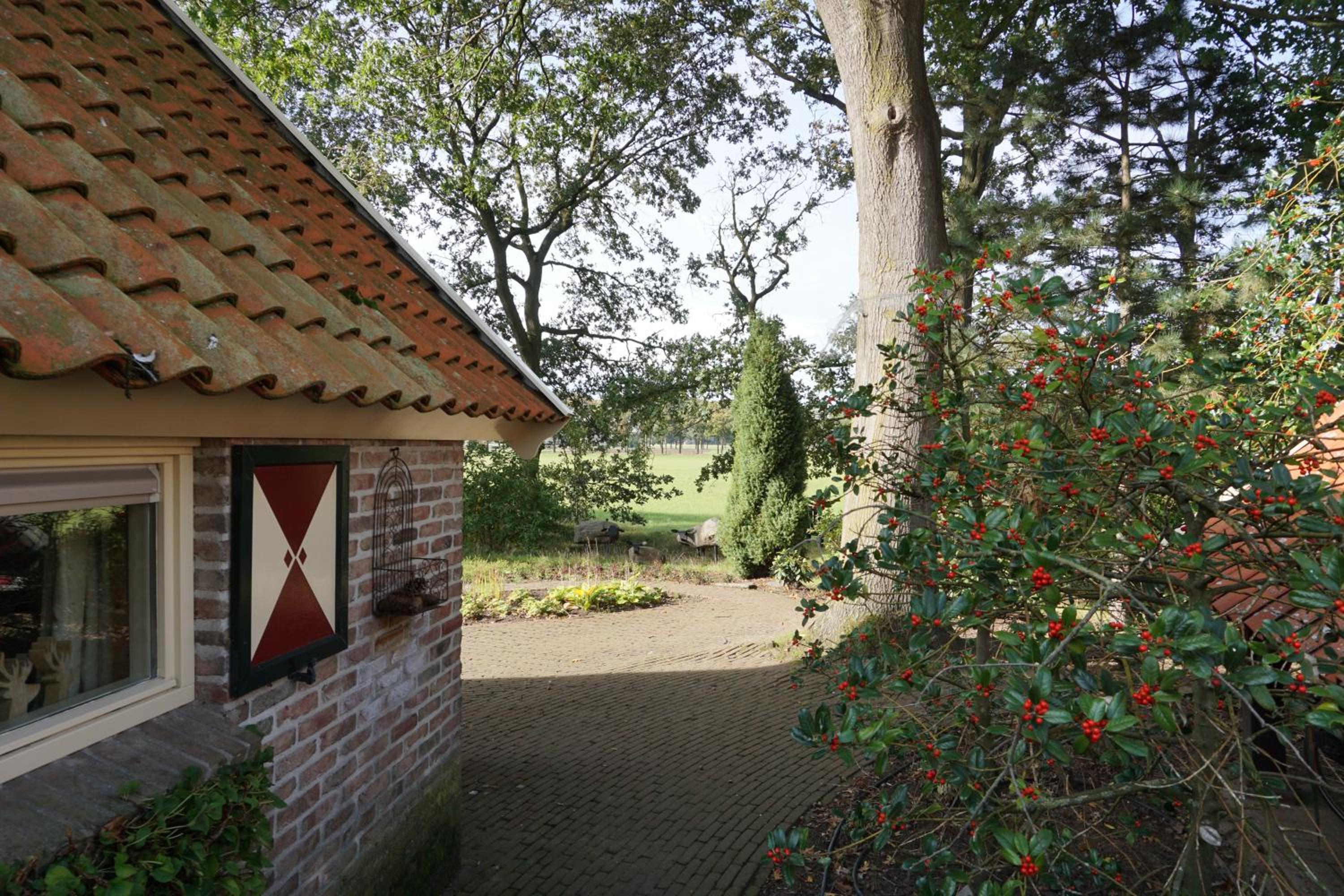 Two-Bedroom House photo 2