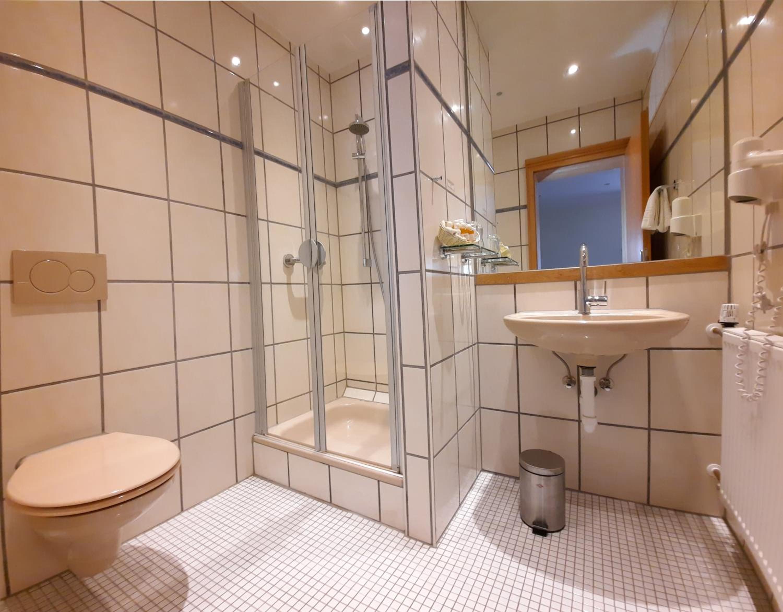 Double Room - Photo 4