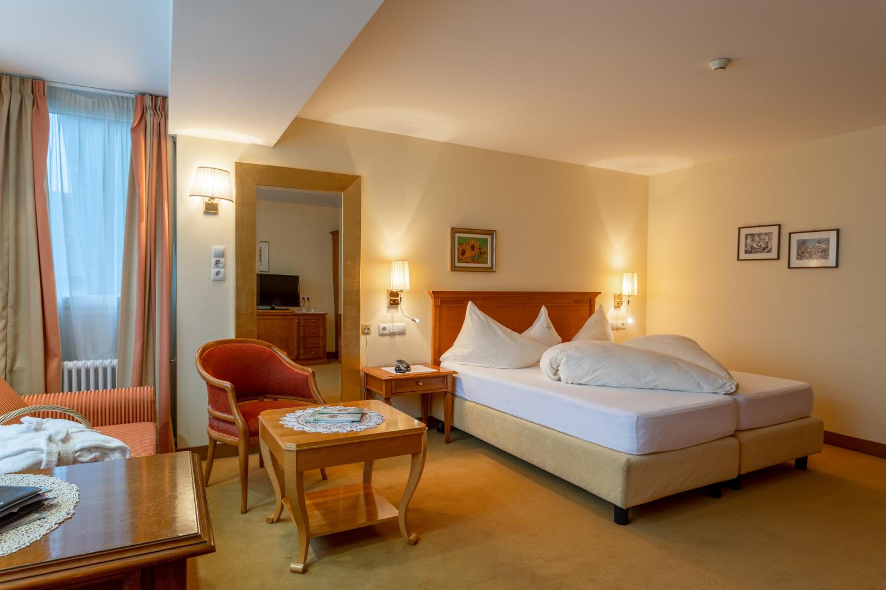 Double or Twin Room photo 2