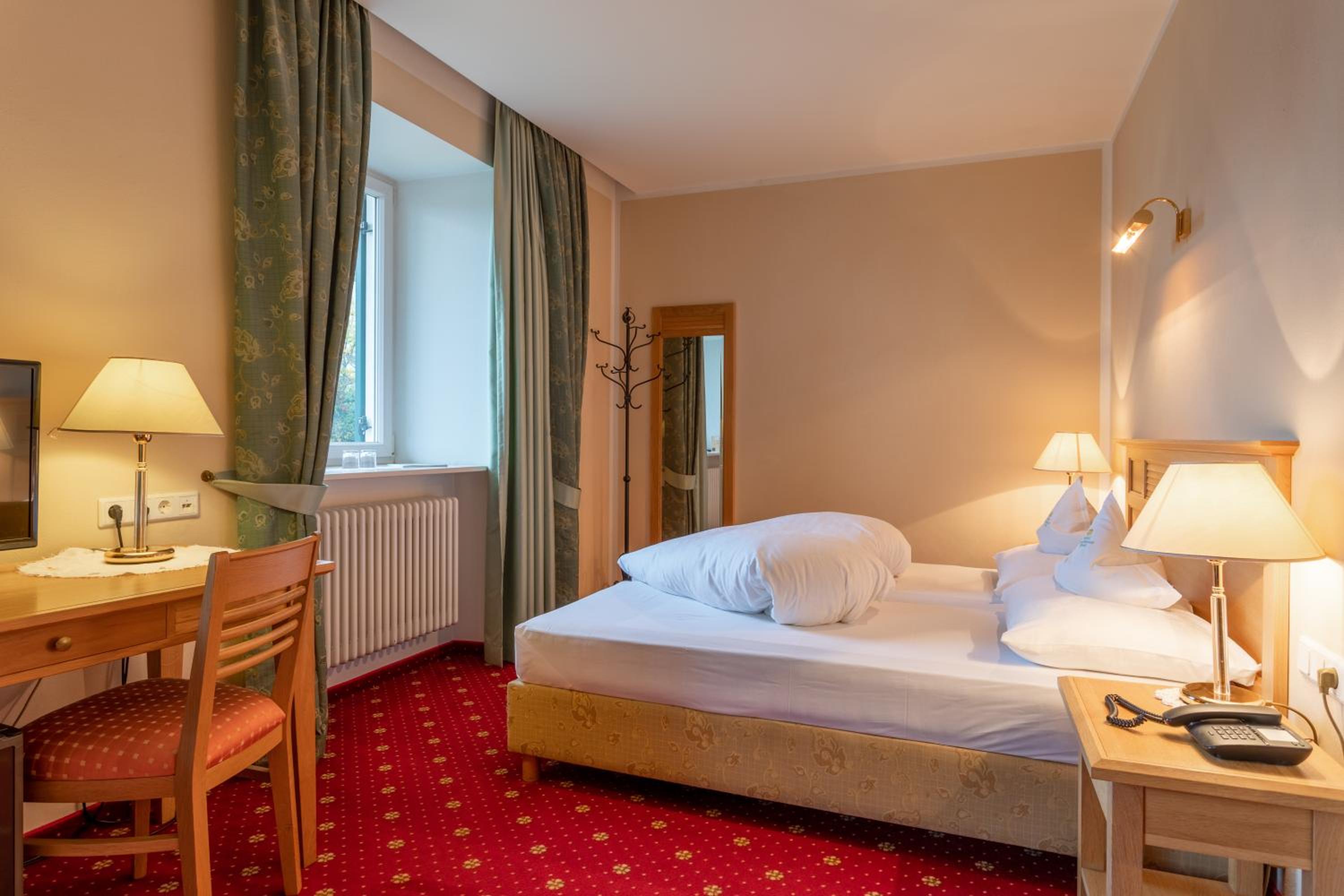 Double or Twin Room photo 2