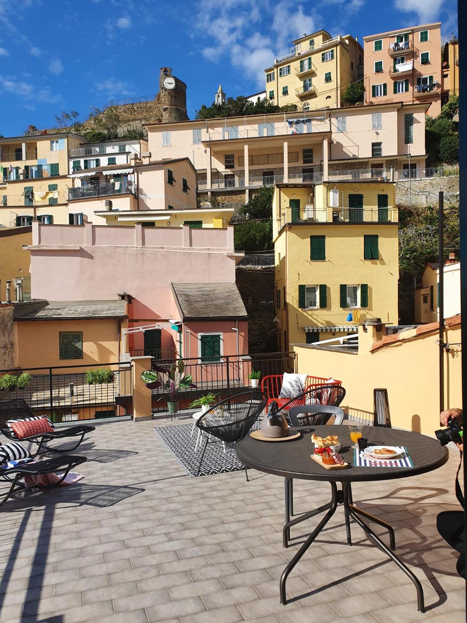 Two-Bedroom Apartment with Terrace - Split Level - Photo 17