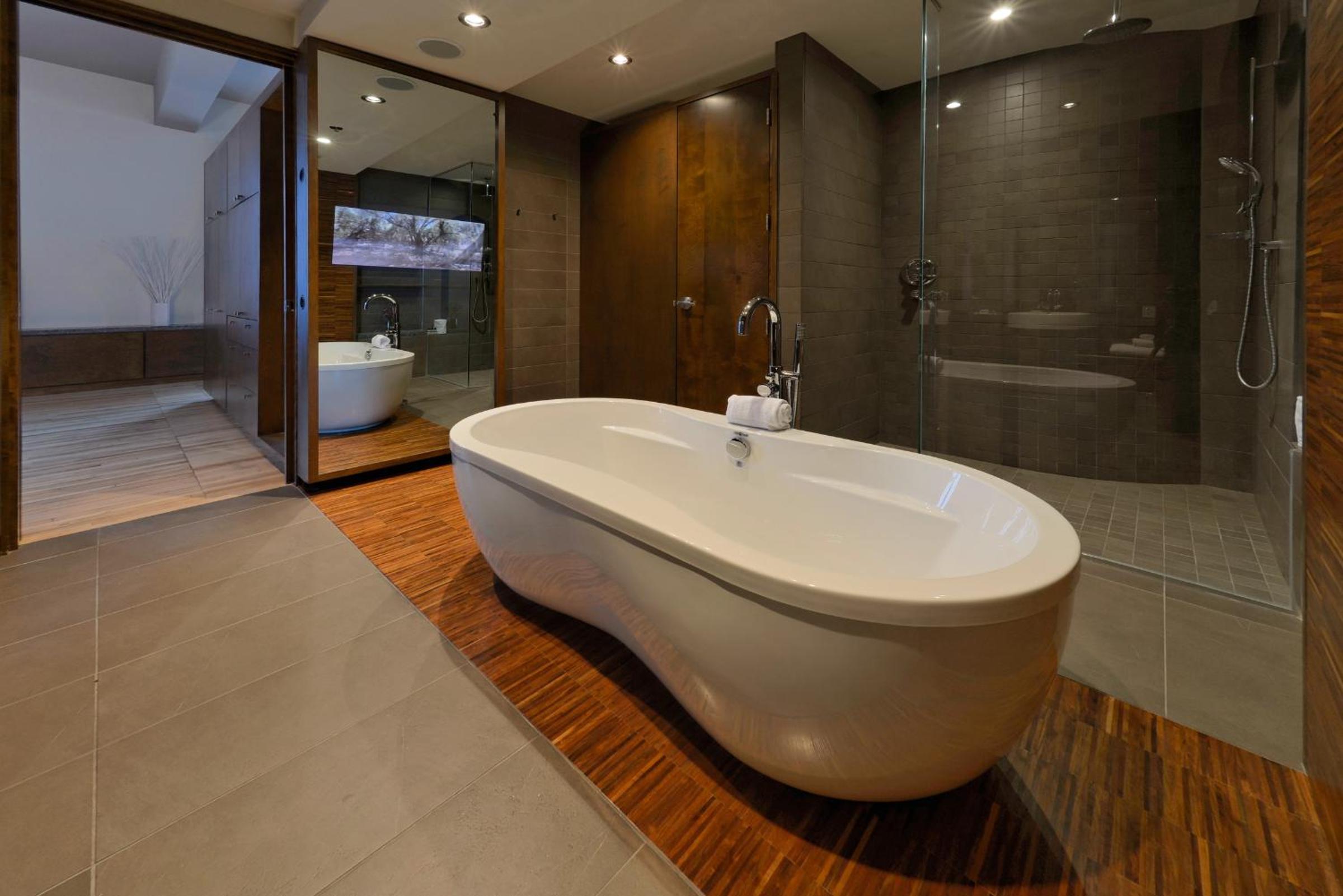 Penthouse Suite photo 2