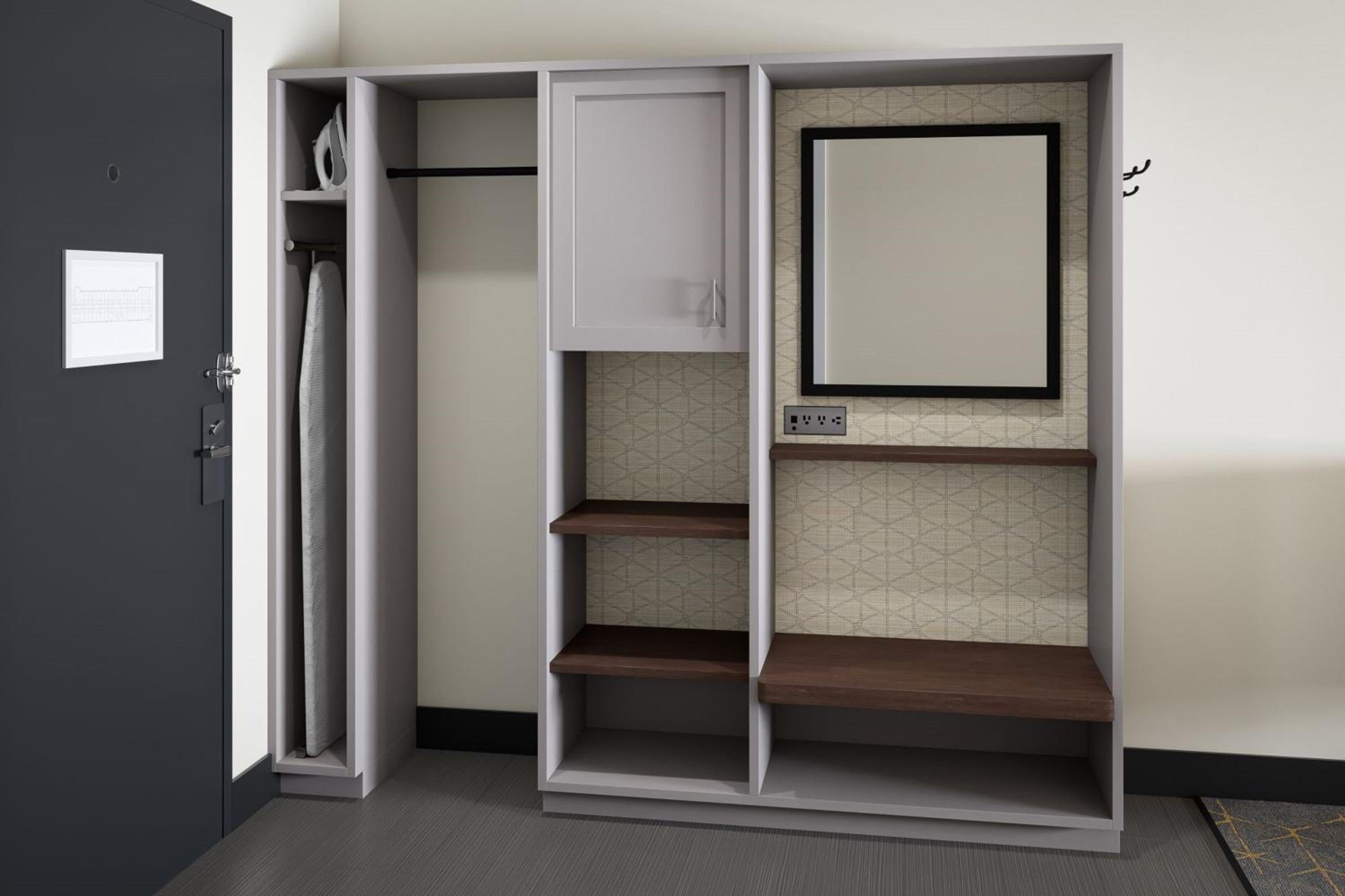 Standard King Room - Photo 6