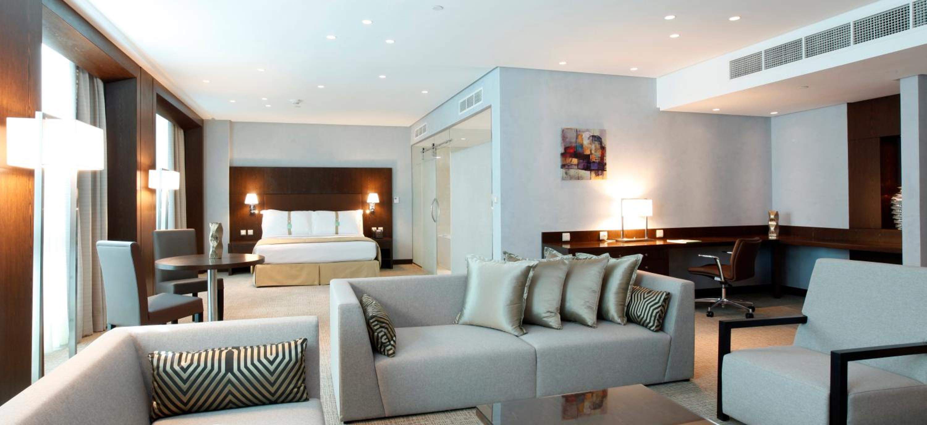 King Suite - Photo 12