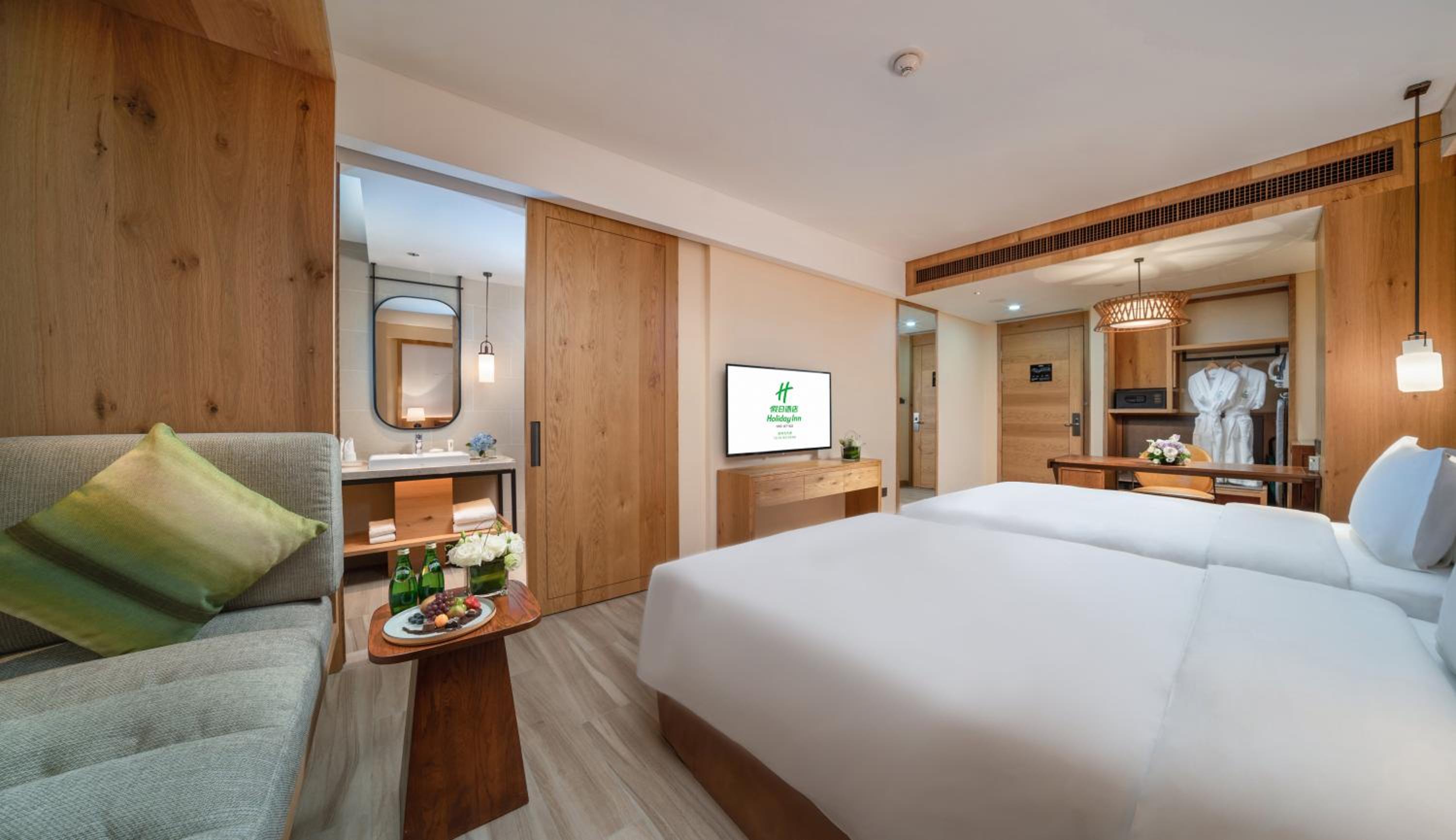 Standard Double Room with Two Double Beds photo 2