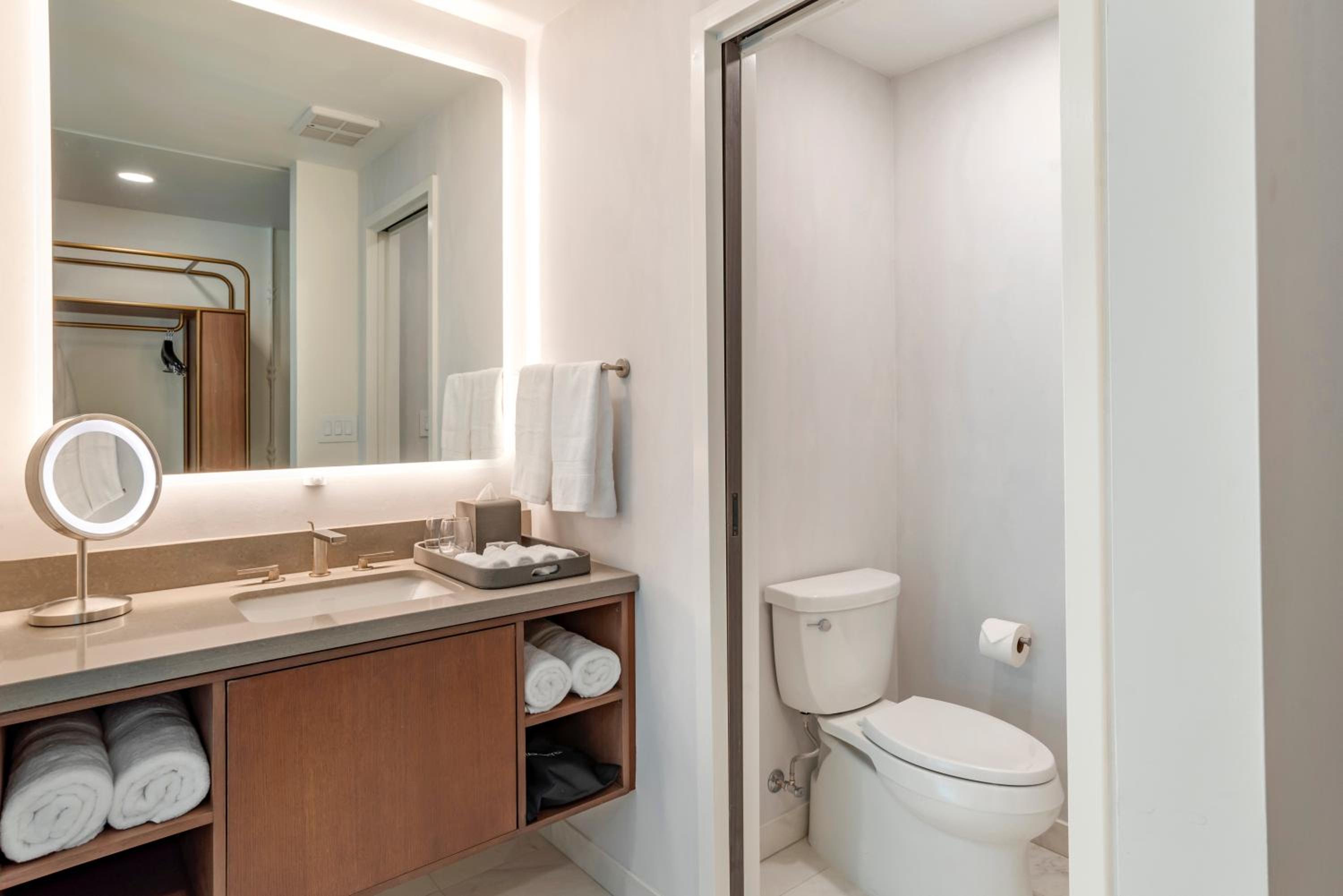 Double Room - Photo 7