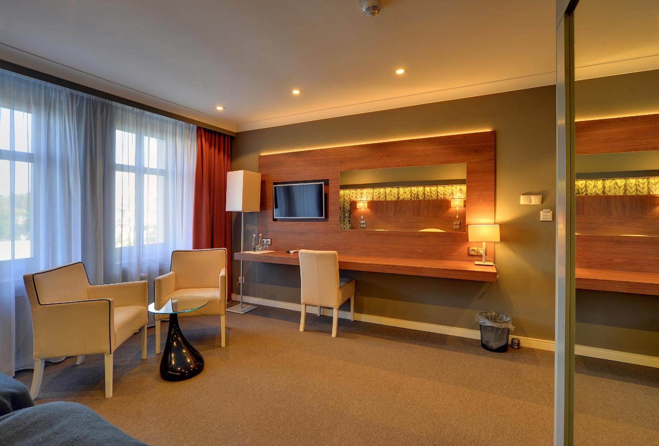 Large Double Room photo 3
