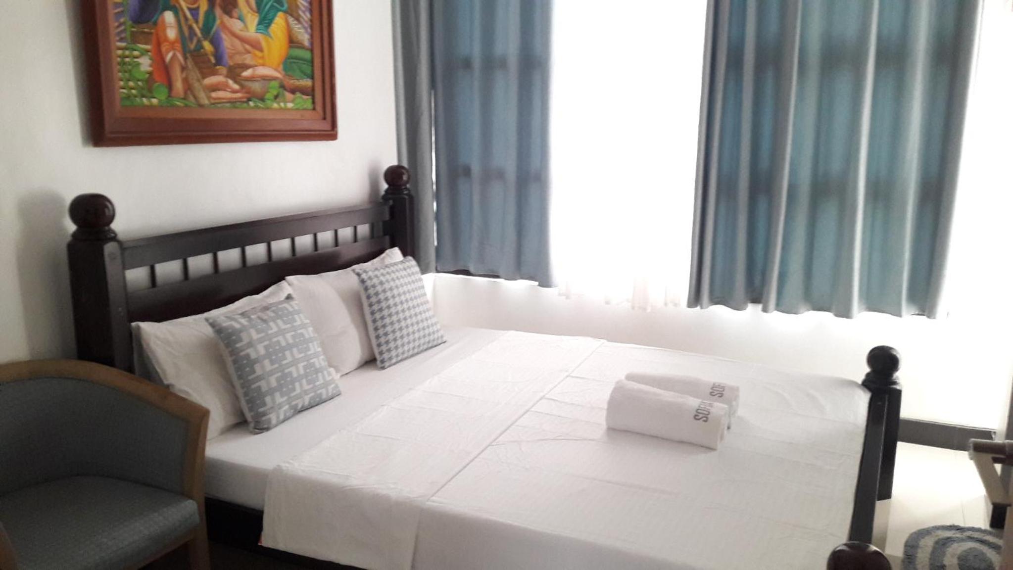 Double Room with Private Bathroom - Photo 4