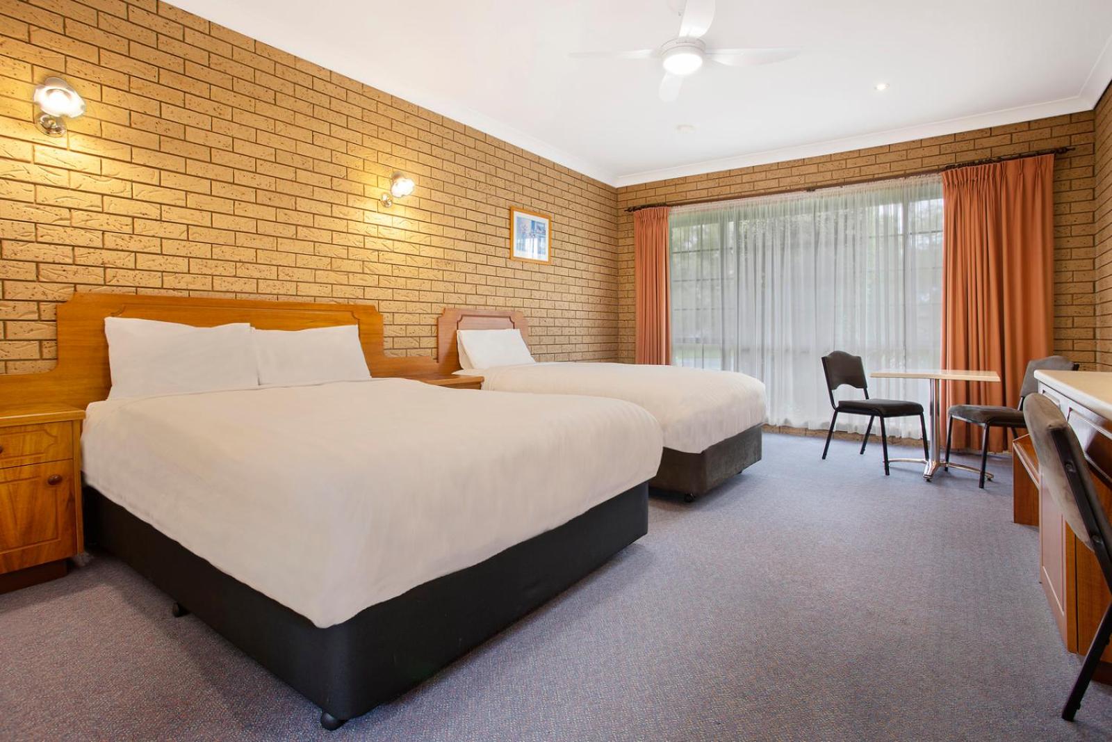 Executive Twin Suite - Photo 5