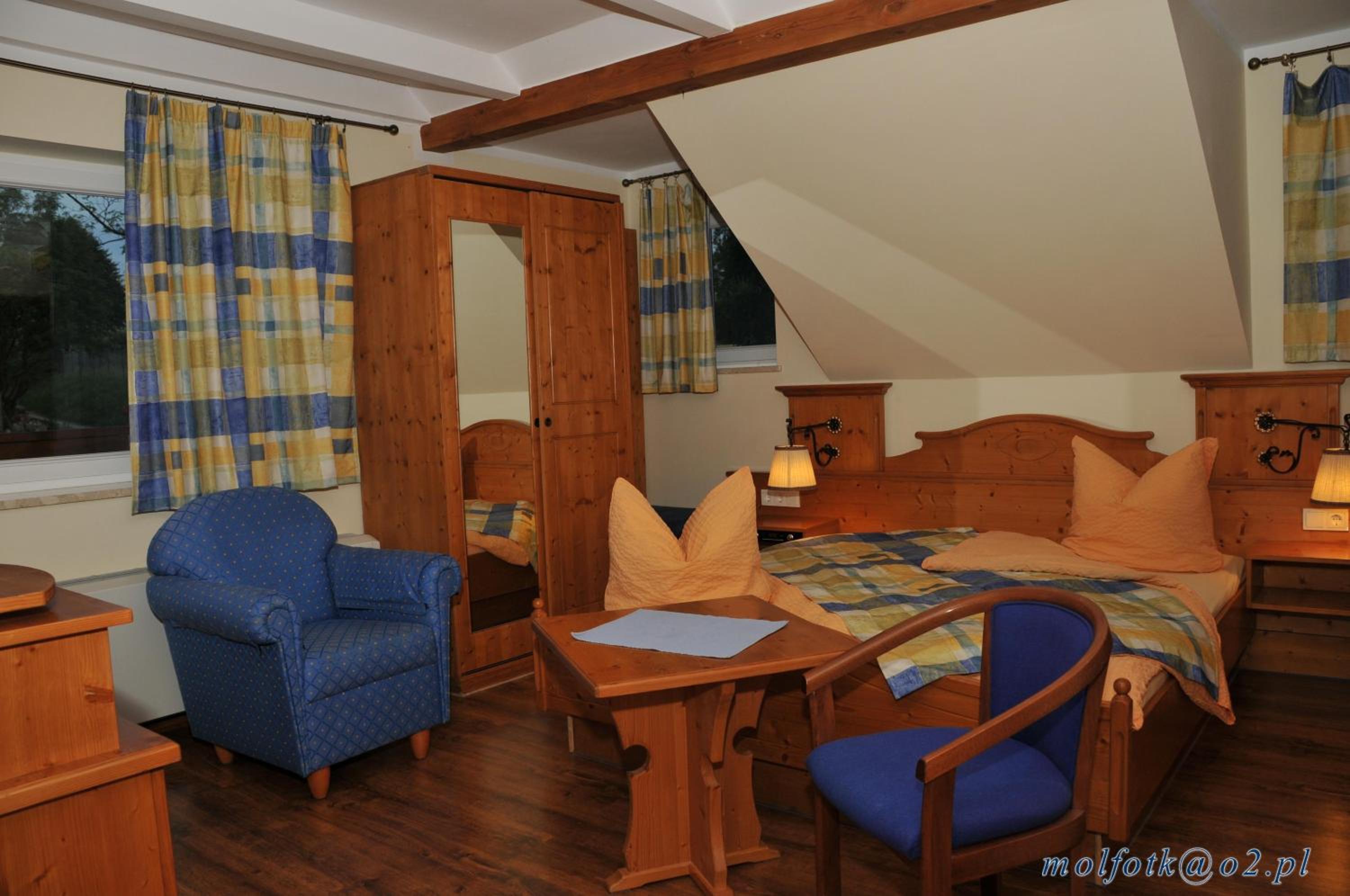 Double Room with Balcony or Terrace - Photo 10