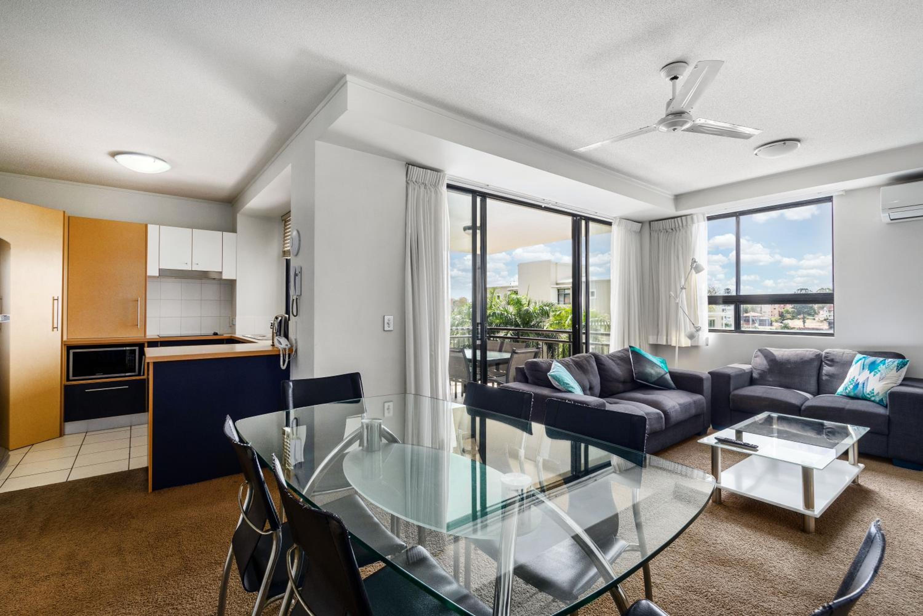 Two-Bedroom Apartment - Photo 8