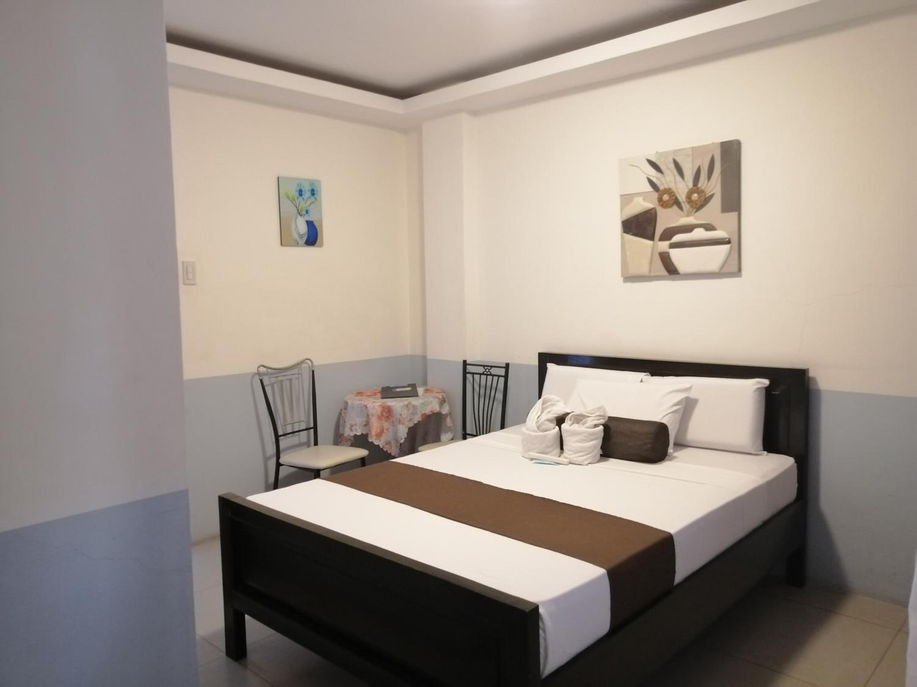 Deluxe Room - Photo 4