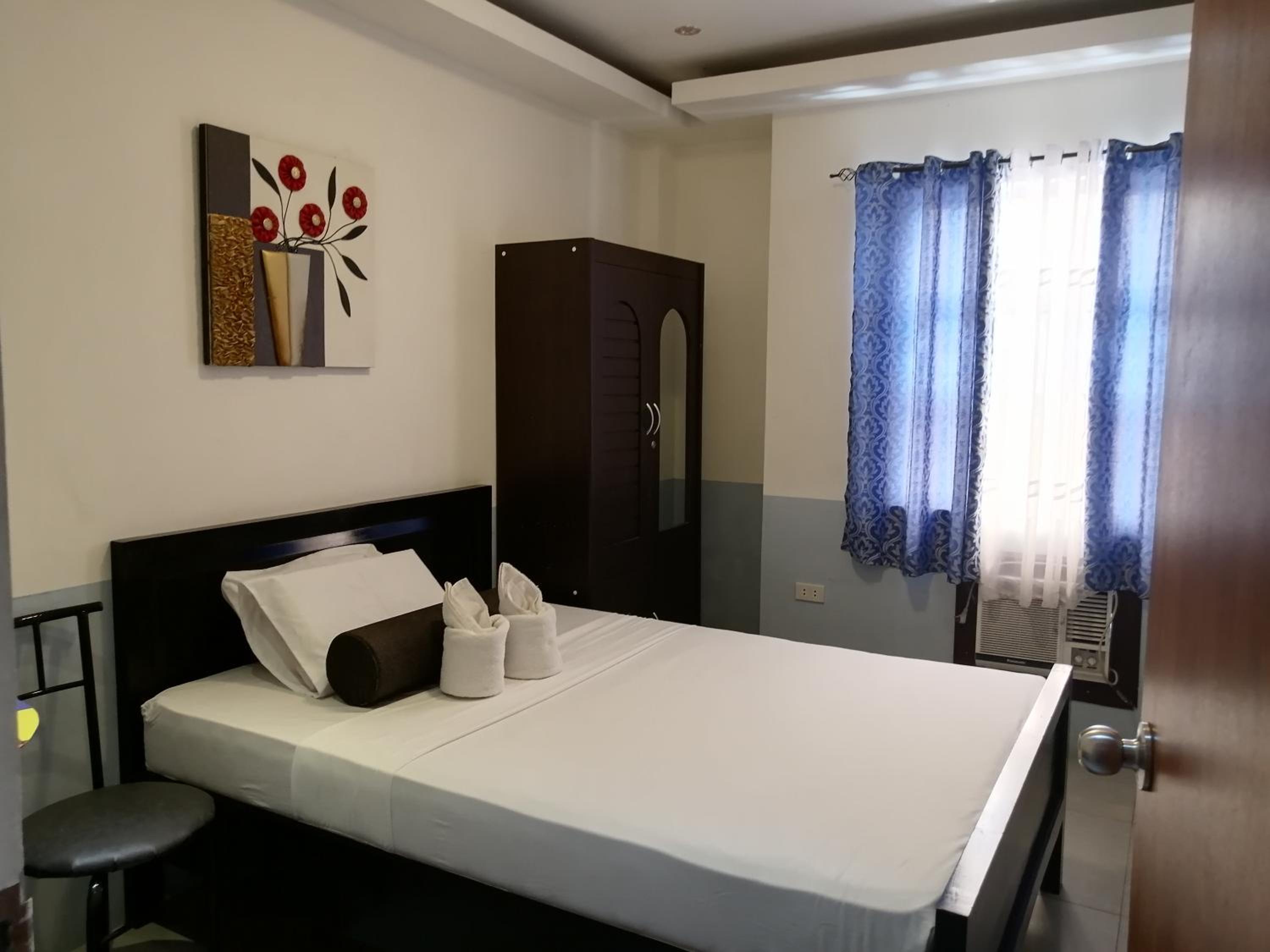 Deluxe Room - Photo 5