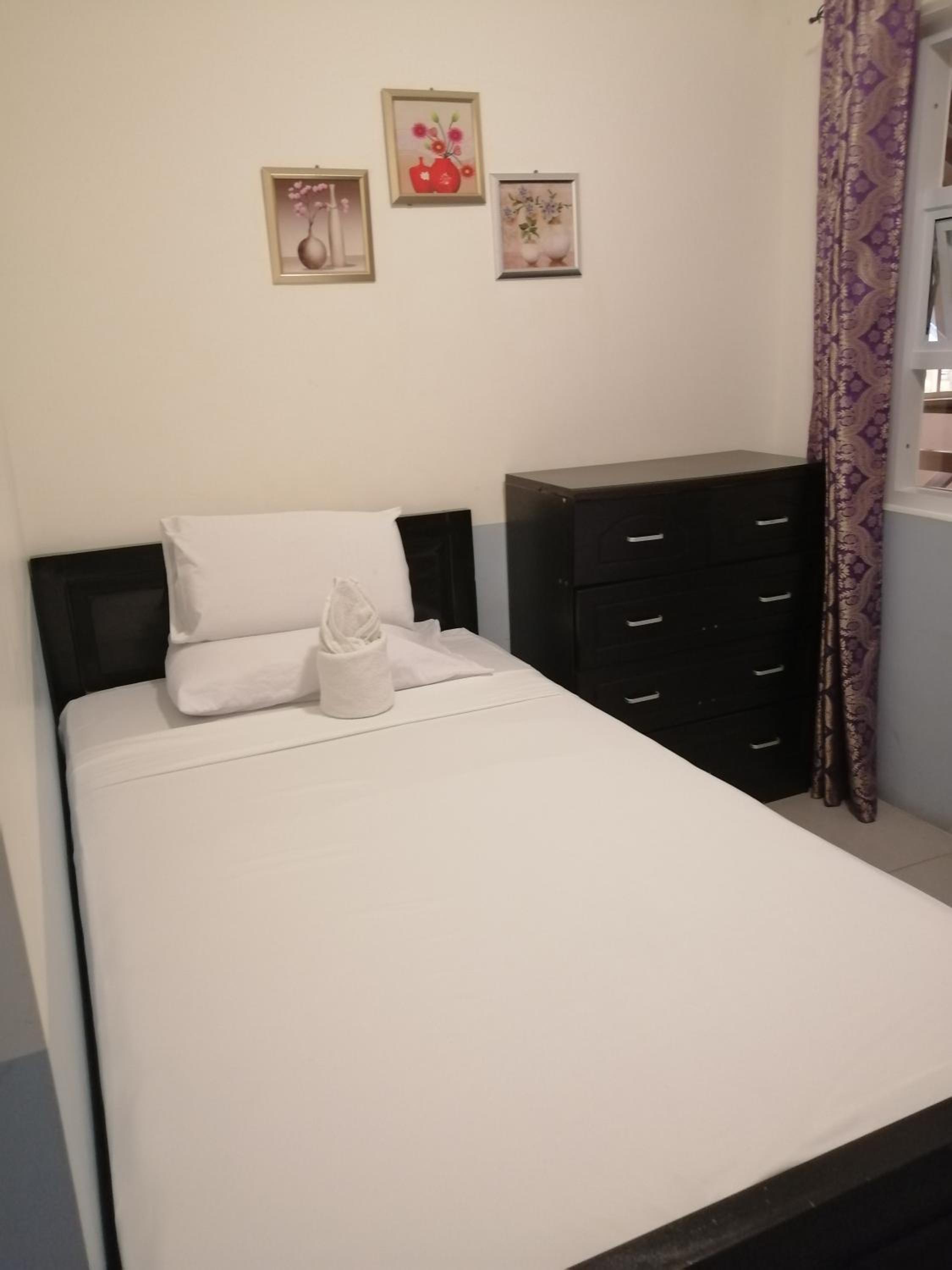 Single Room - Photo 1