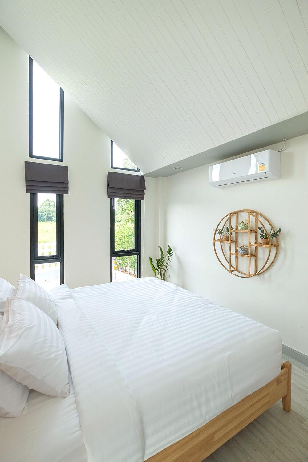 Two-Bedroom Villa - Photo 15