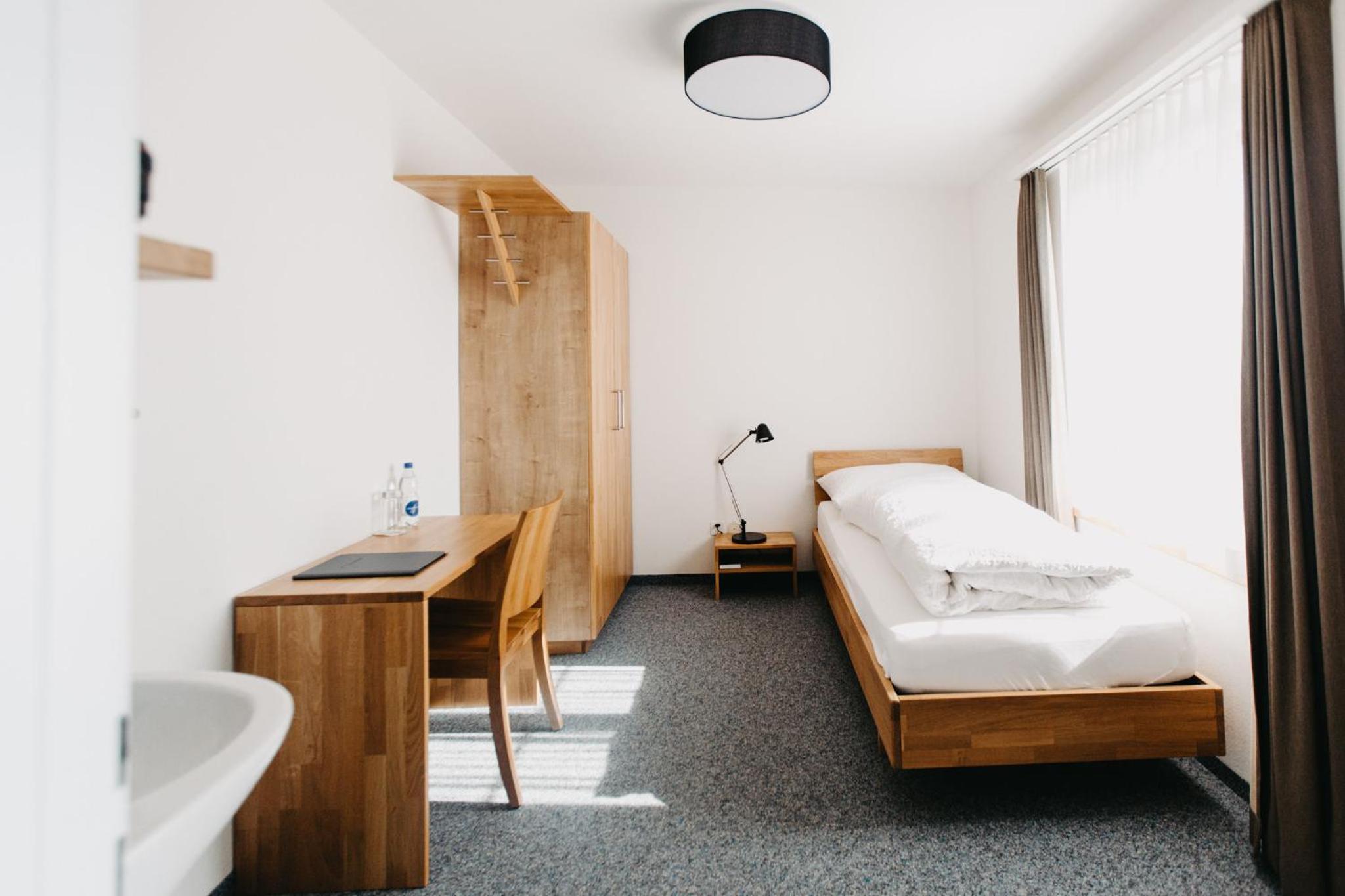 Double Room with Shared Bathroom photo 1