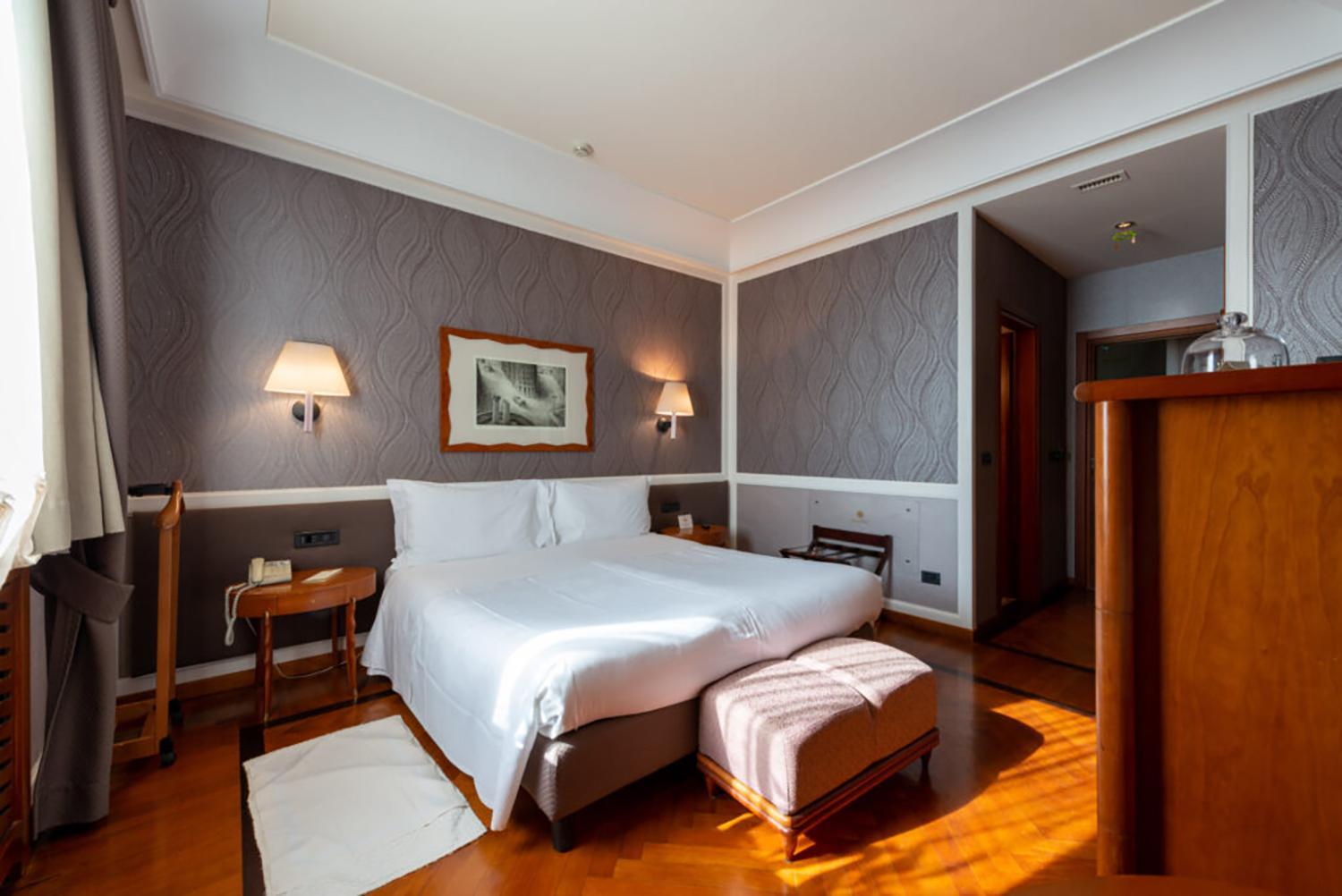 Standard Room - Photo 9