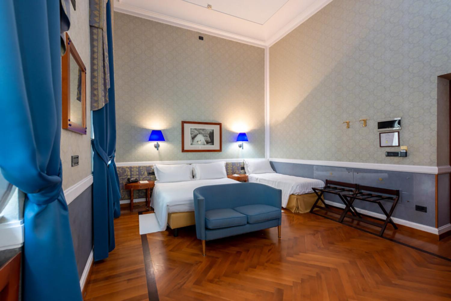 Deluxe Triple Room - Photo 1