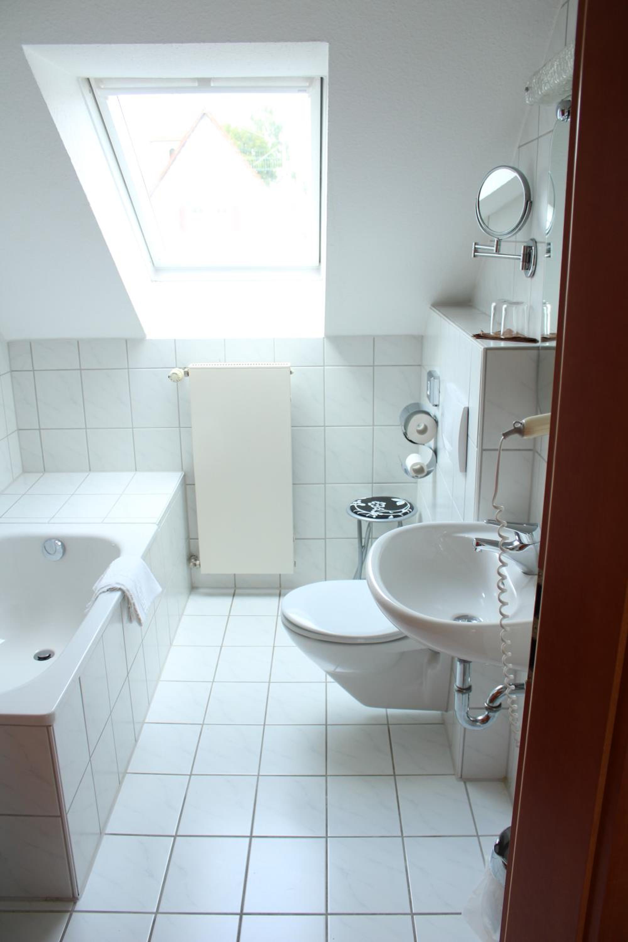Double Room - Photo 4