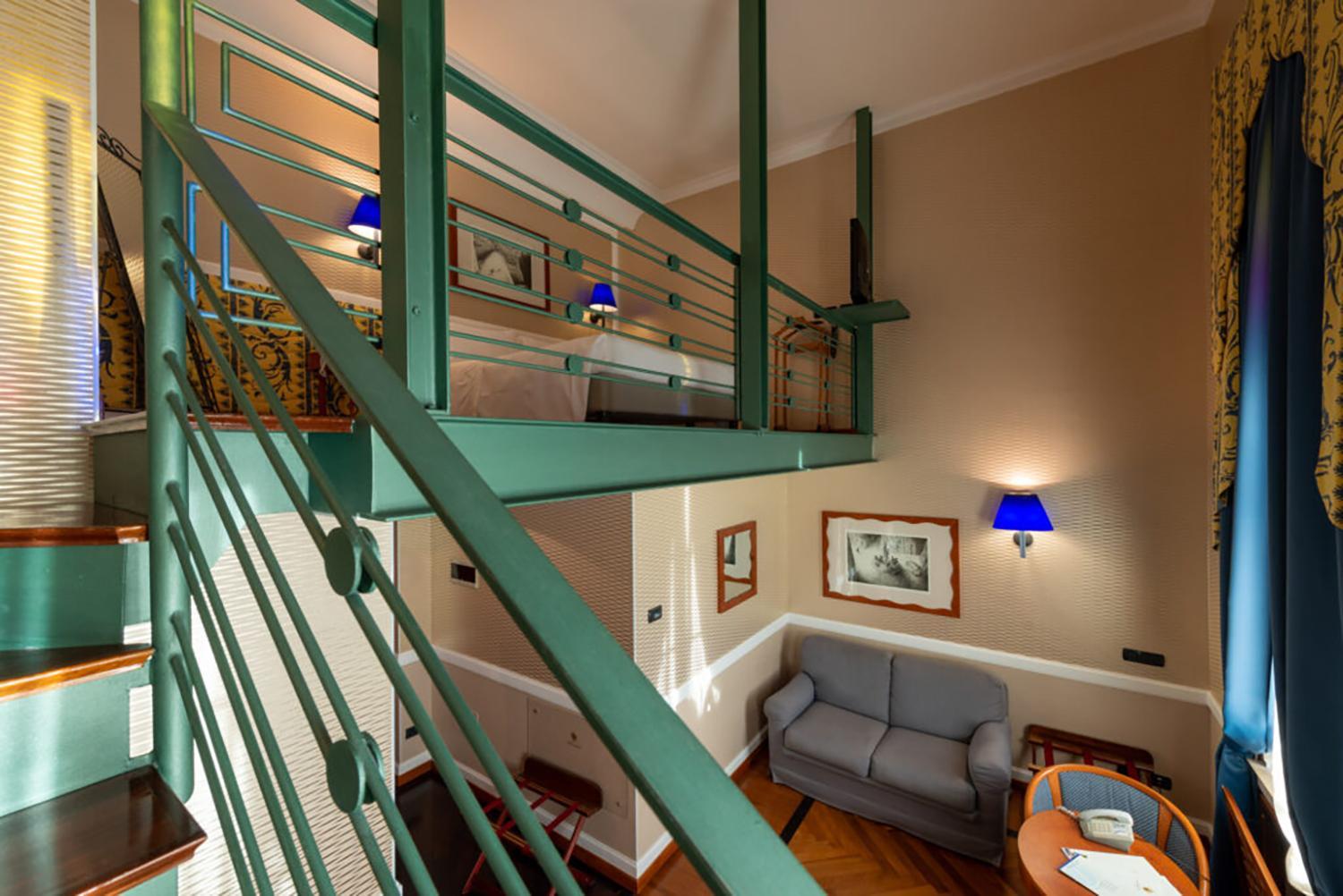 Junior Suite with Sea View - Photo 11