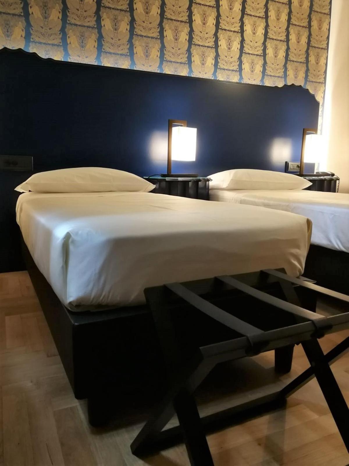 Superior Double King Room - Photo 4