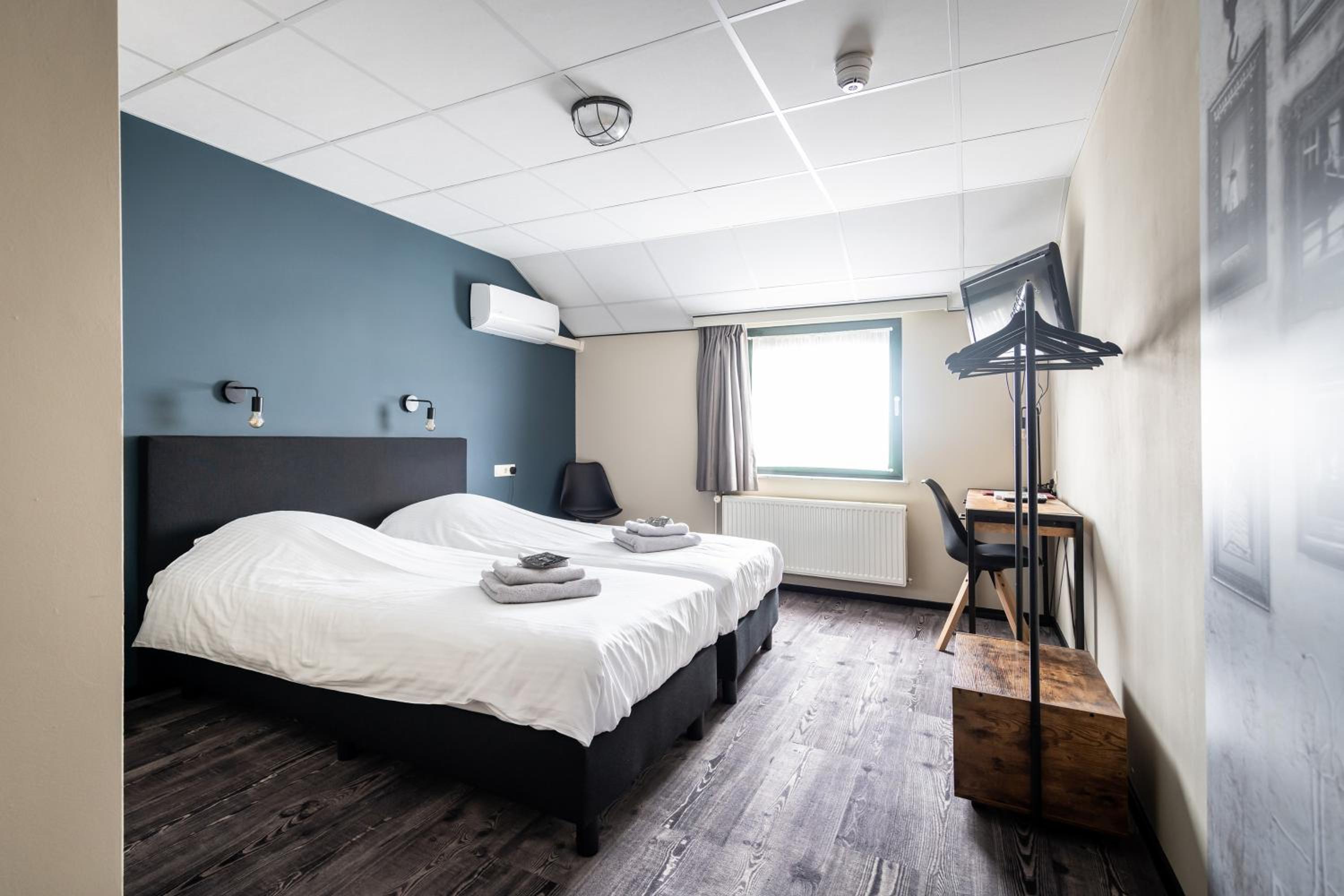 Double Room with Bathroom