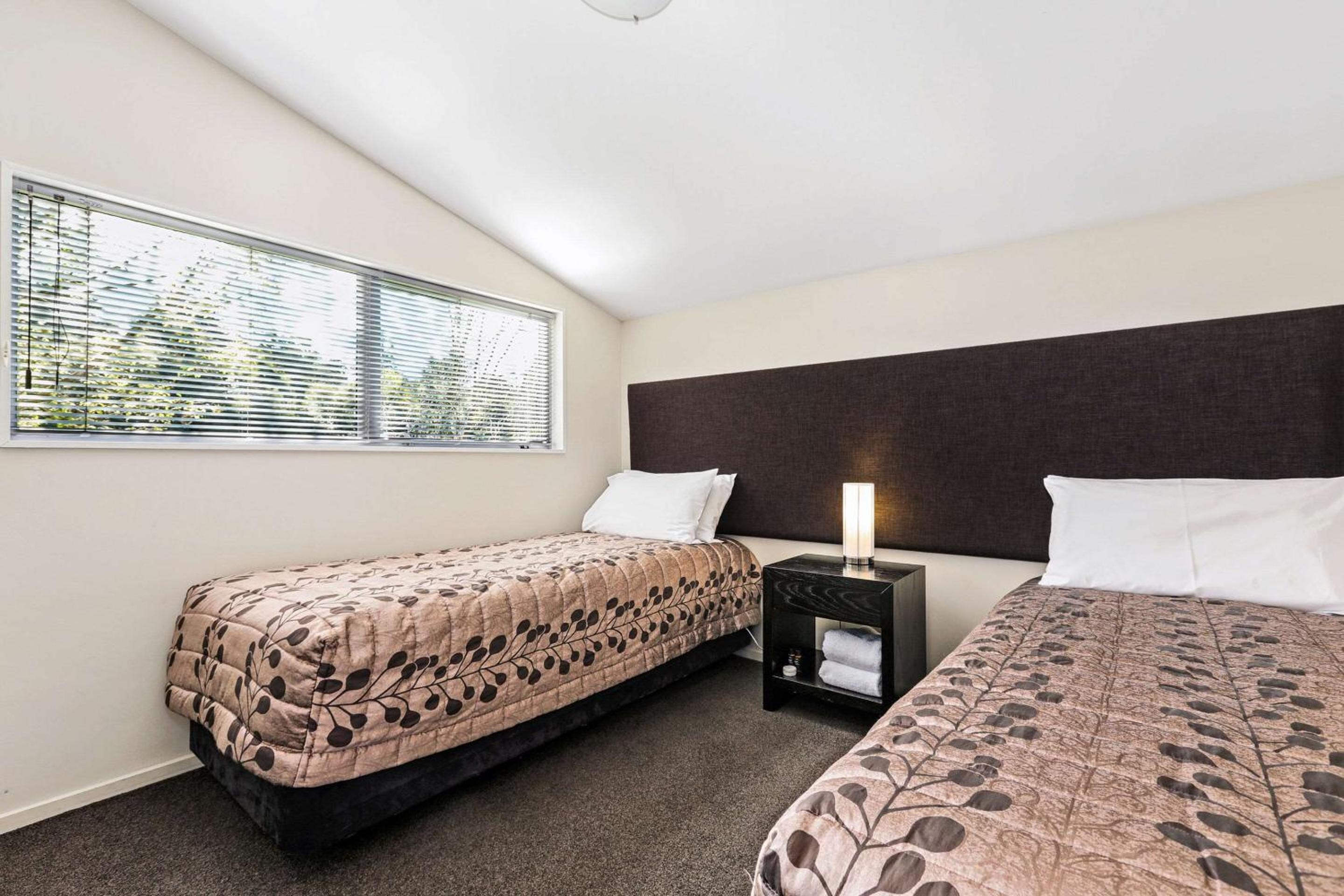 Two-Bedroom King Suite (4 Adults) - Photo 8