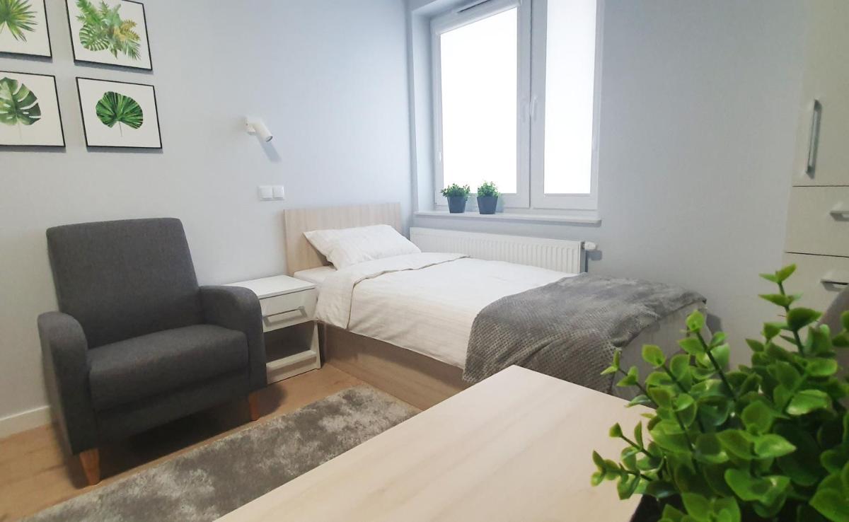 Single Room with Bathroom photo 1