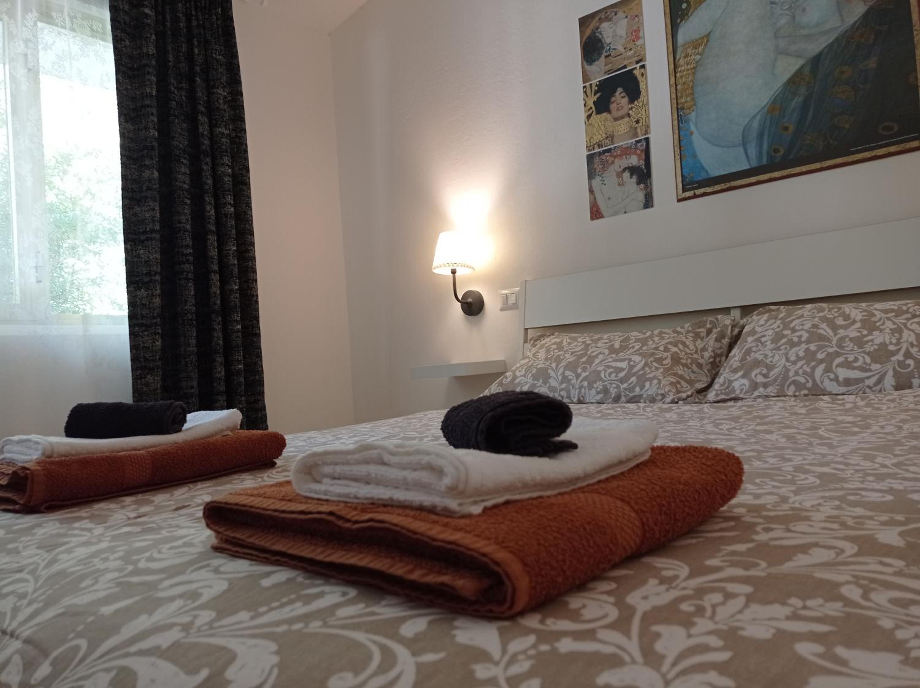 Standard Triple Room - Photo 3