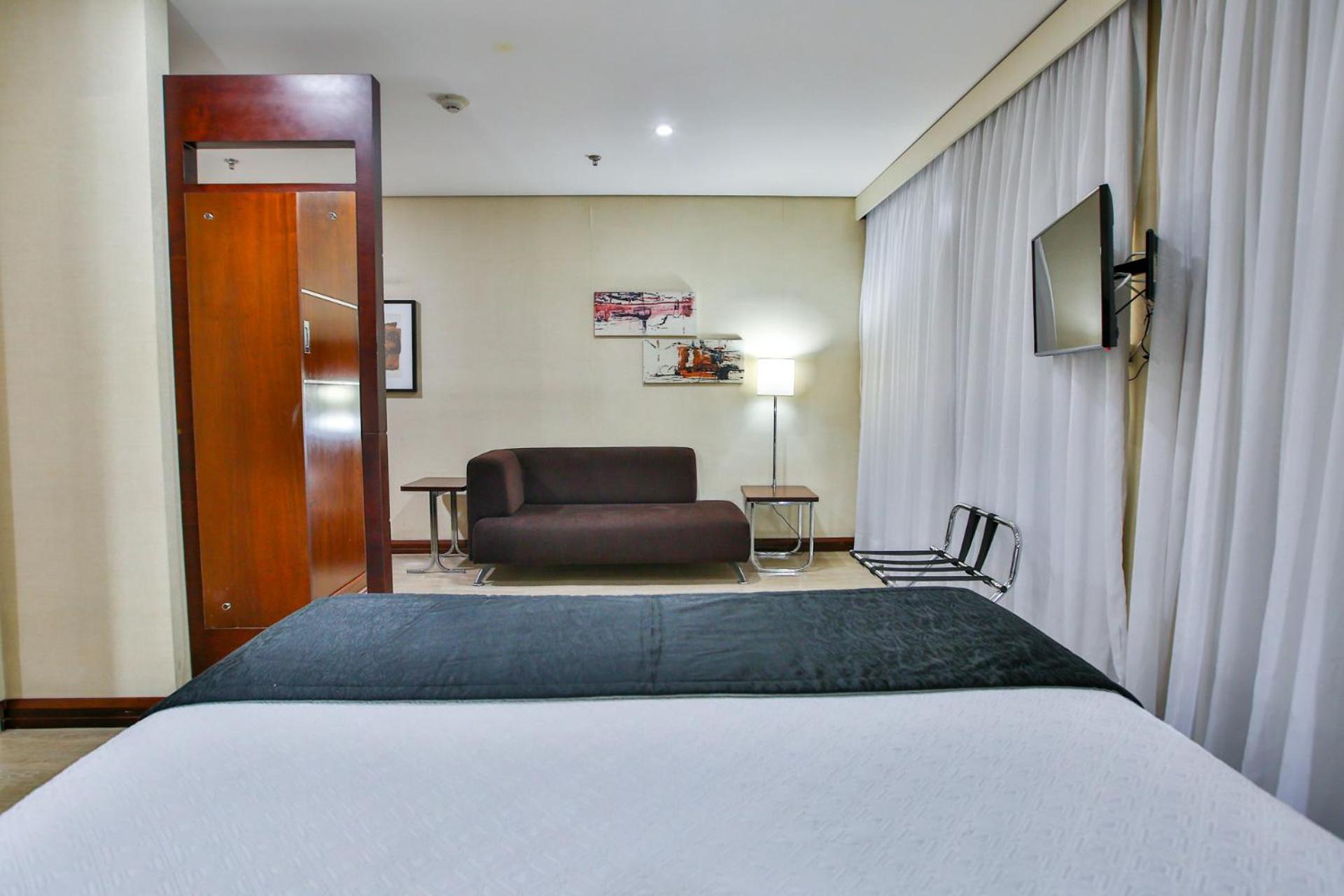 Standard Double Room - Photo 5