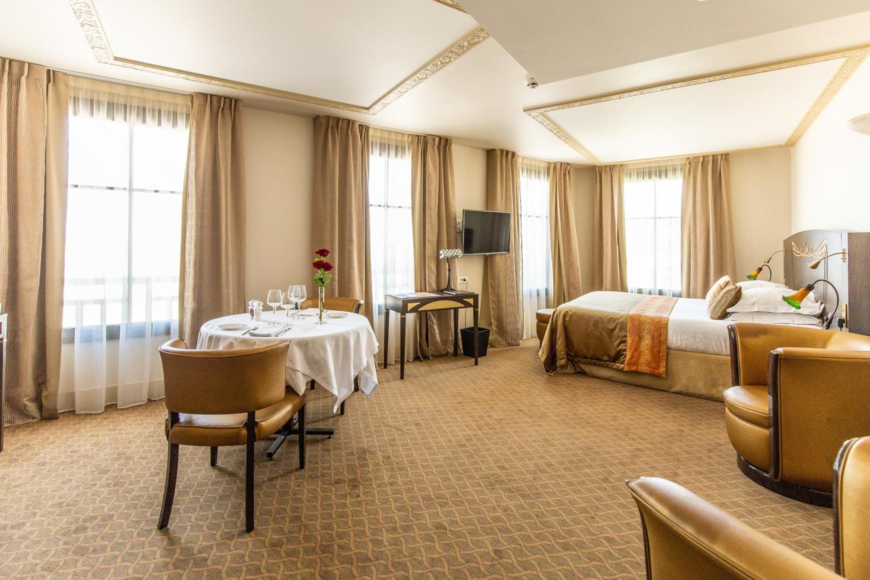 Junior Suite - Photo 14