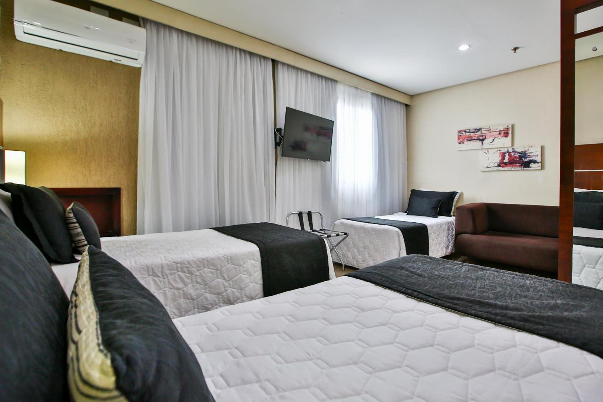 Standard Triple Room - Photo 1