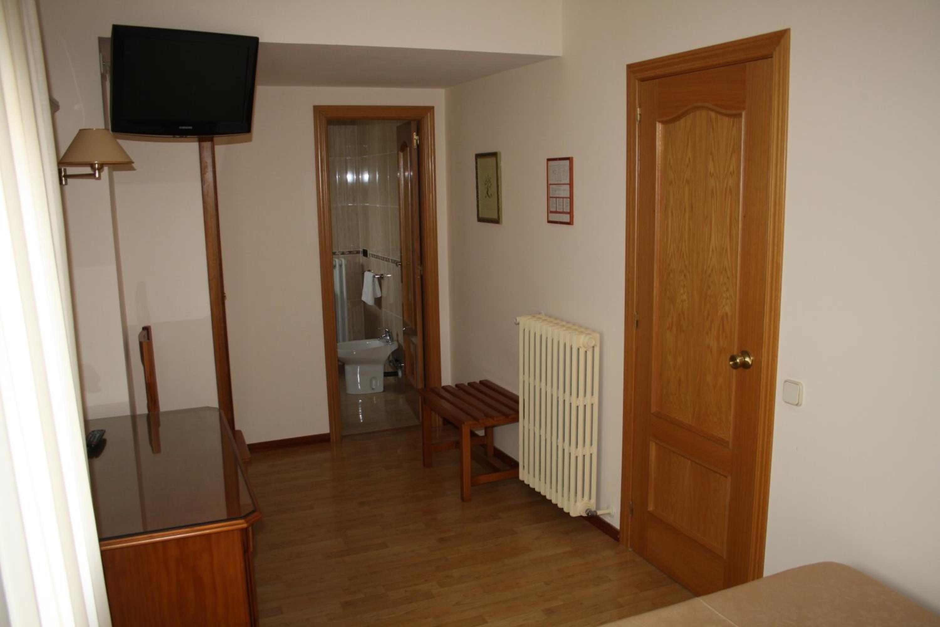 Single Room photo 3