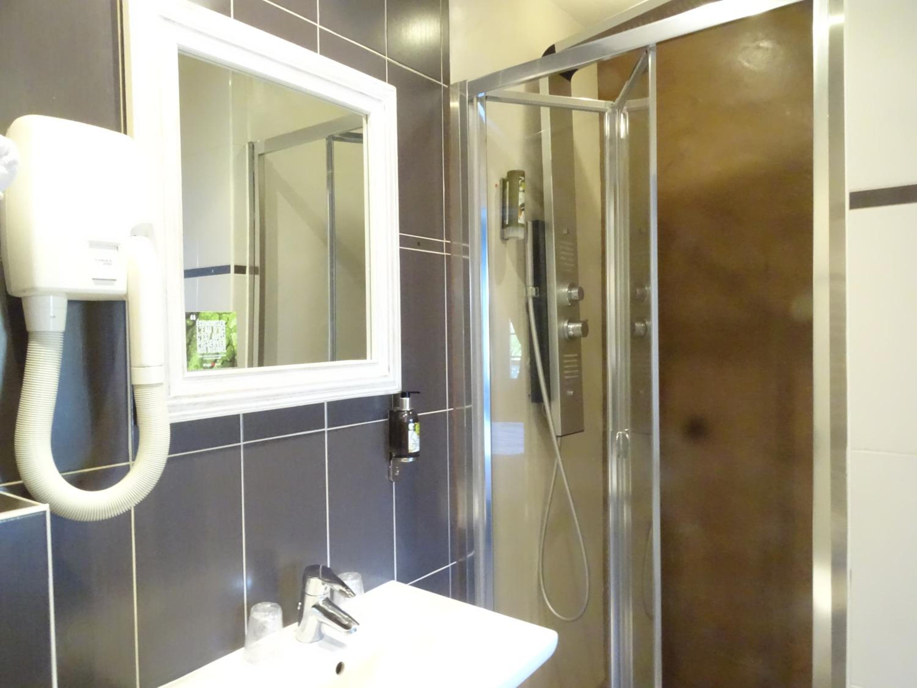 Superior Twin Room photo 2